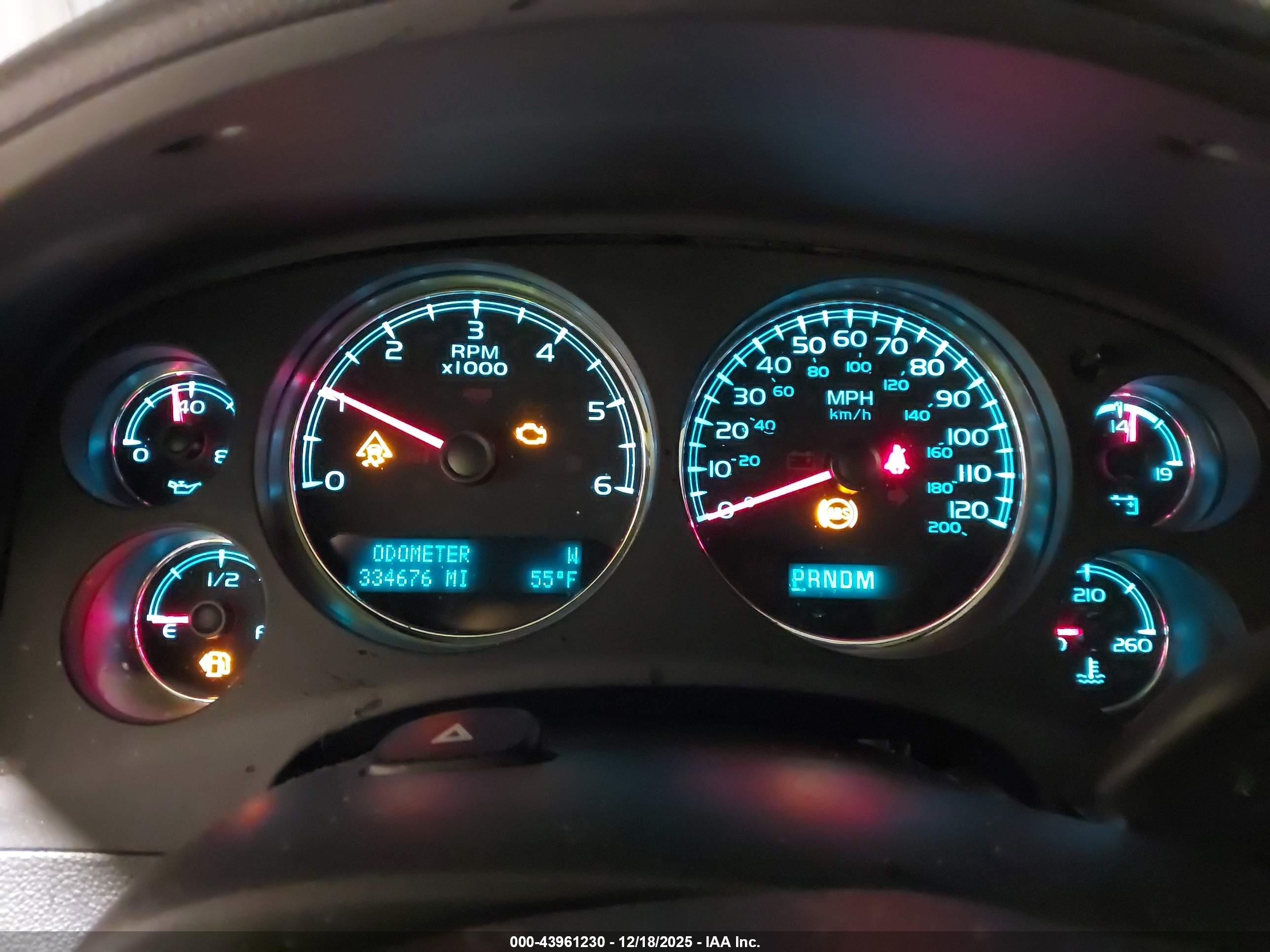GMC YUKON image 7