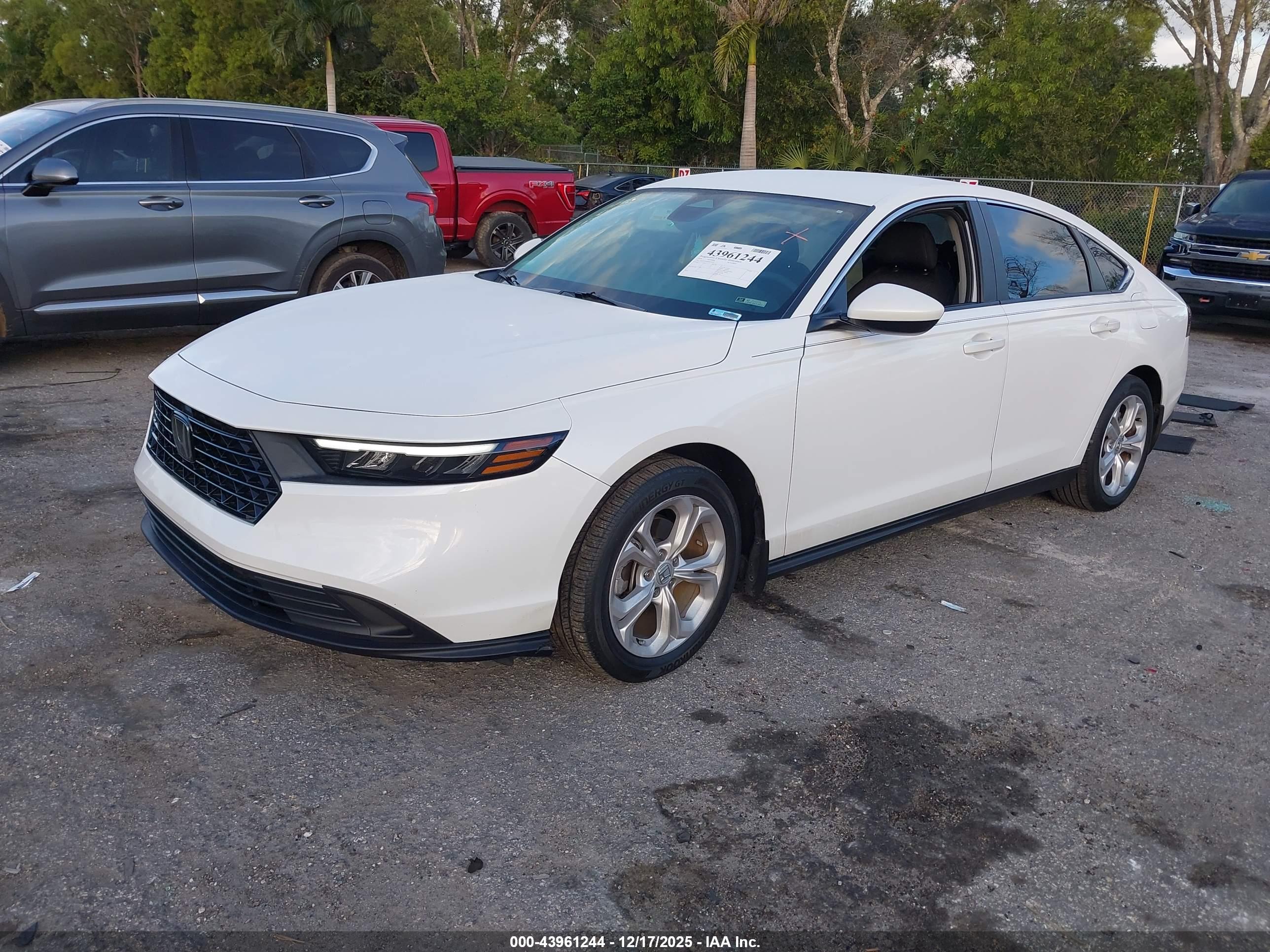 HONDA ACCORD image 2