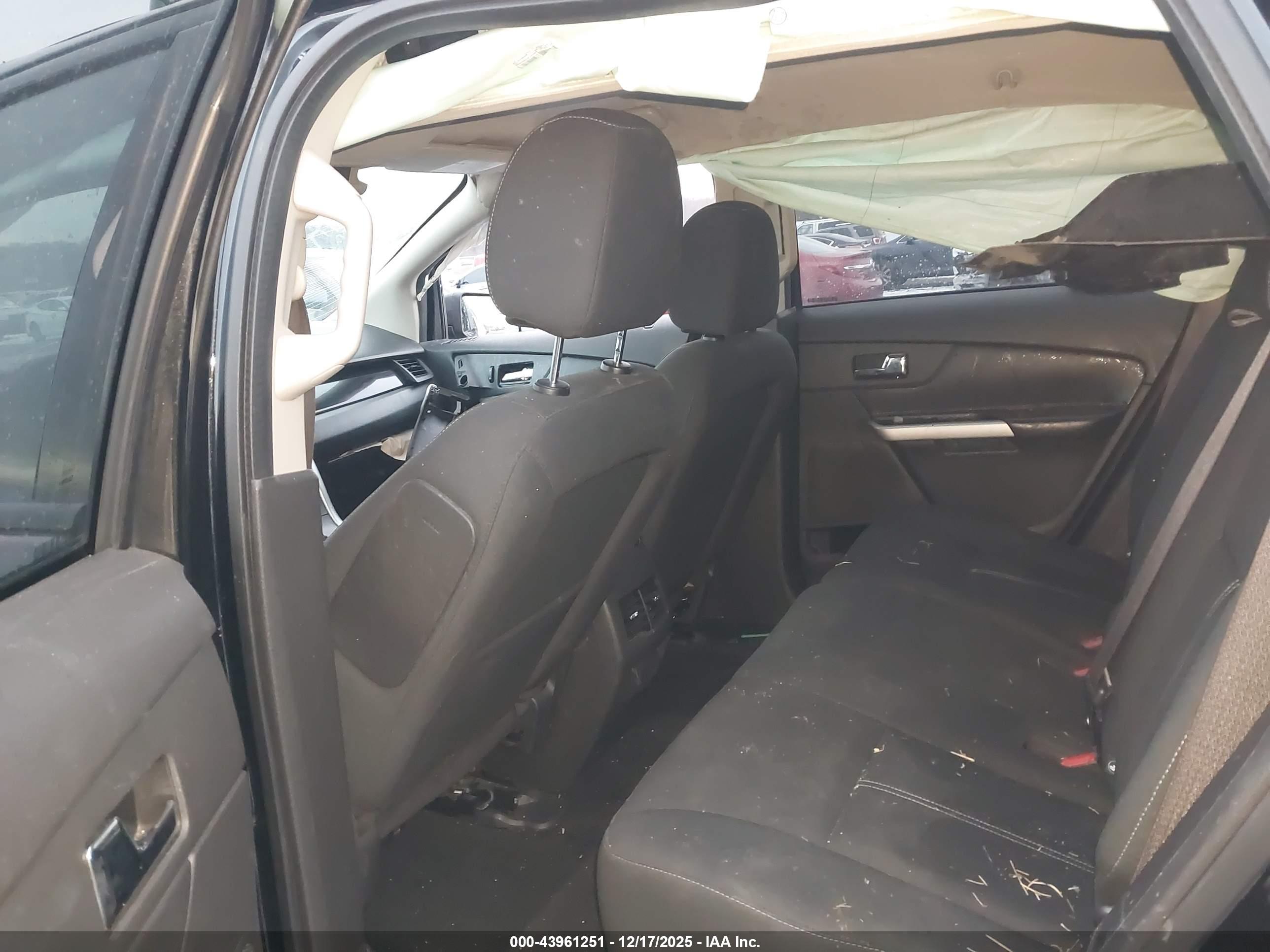 FORD EDGE image 8