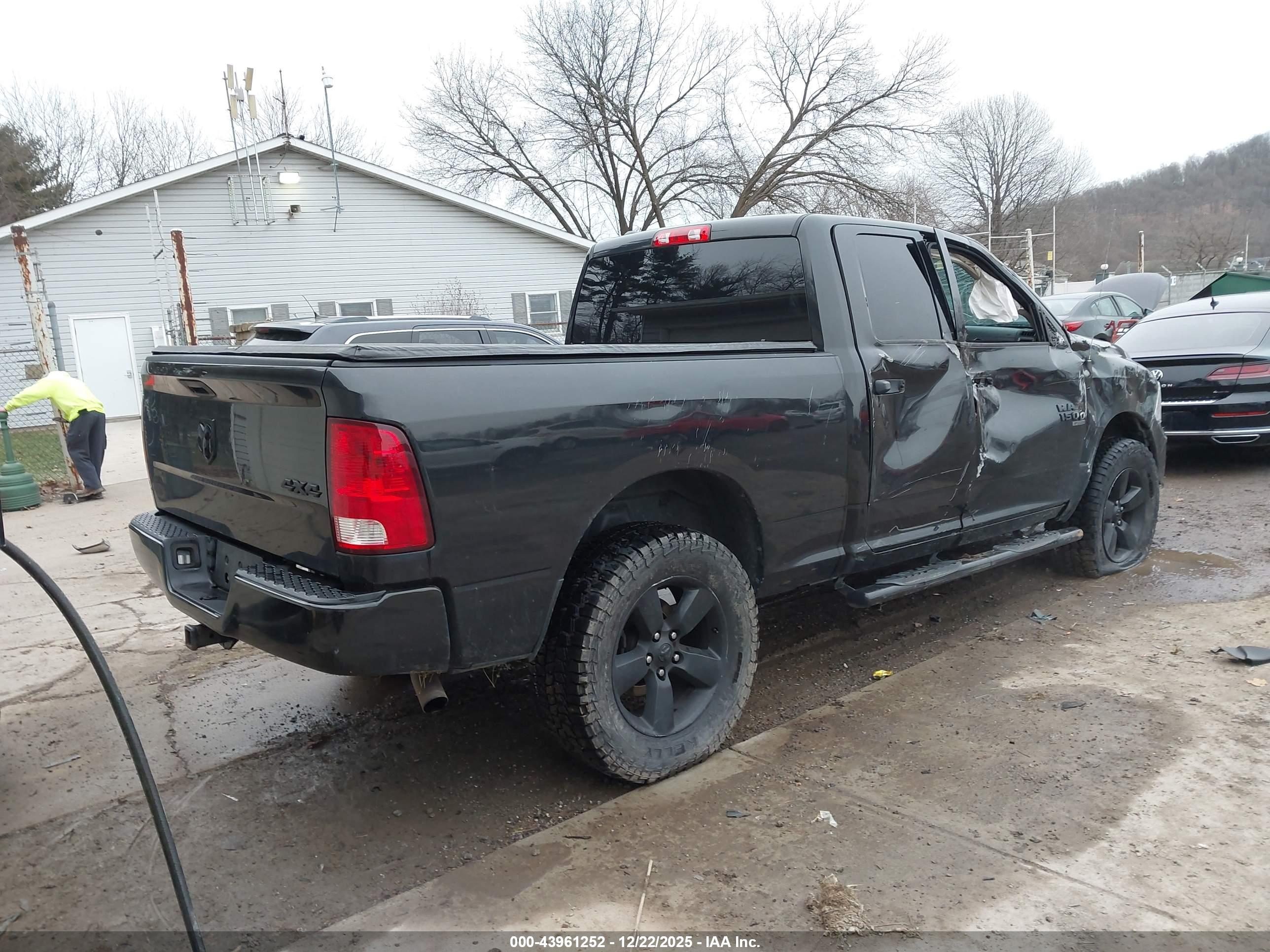 RAM 1500 image 4