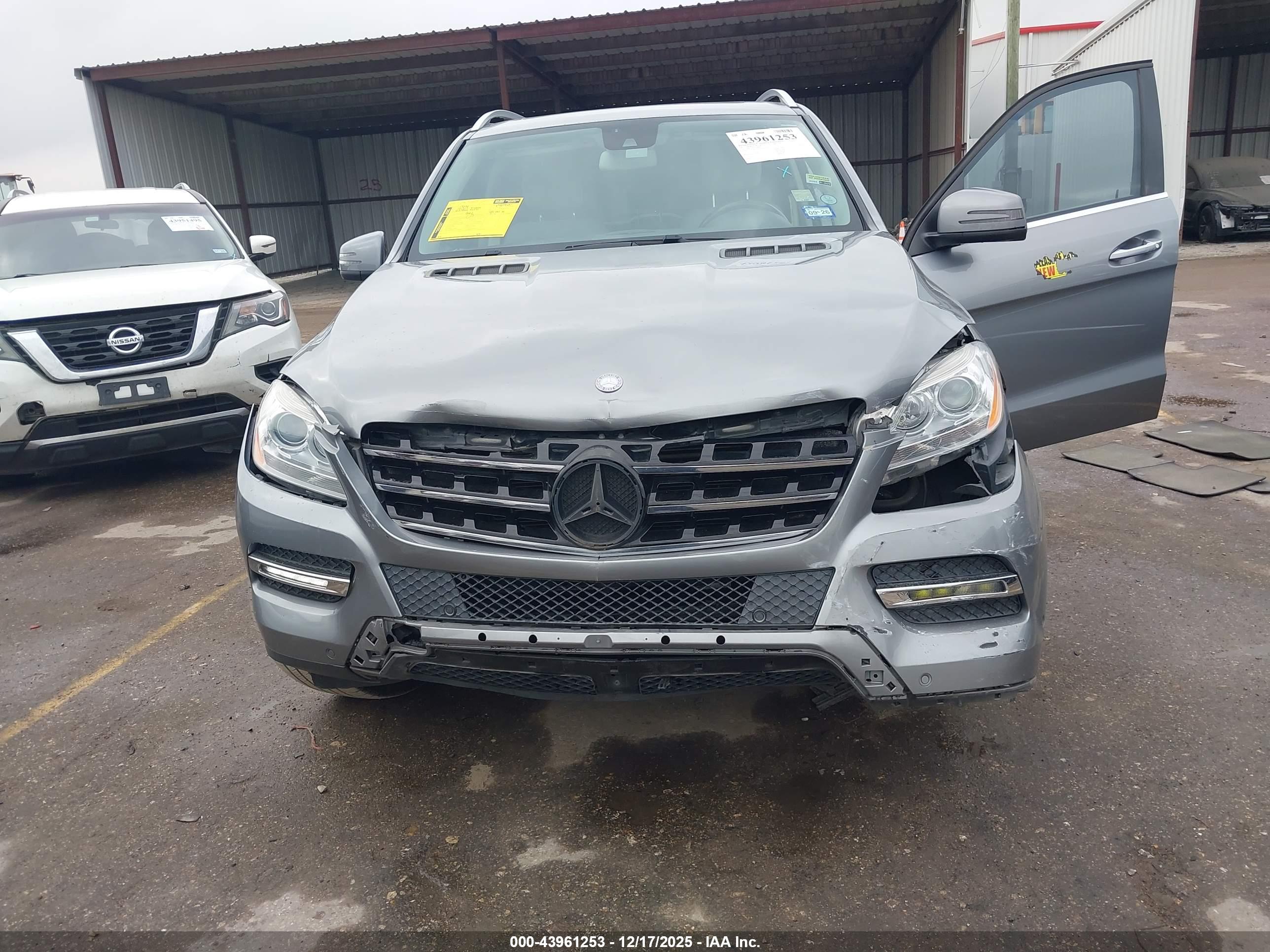 MERCEDES-BENZ ML image 6