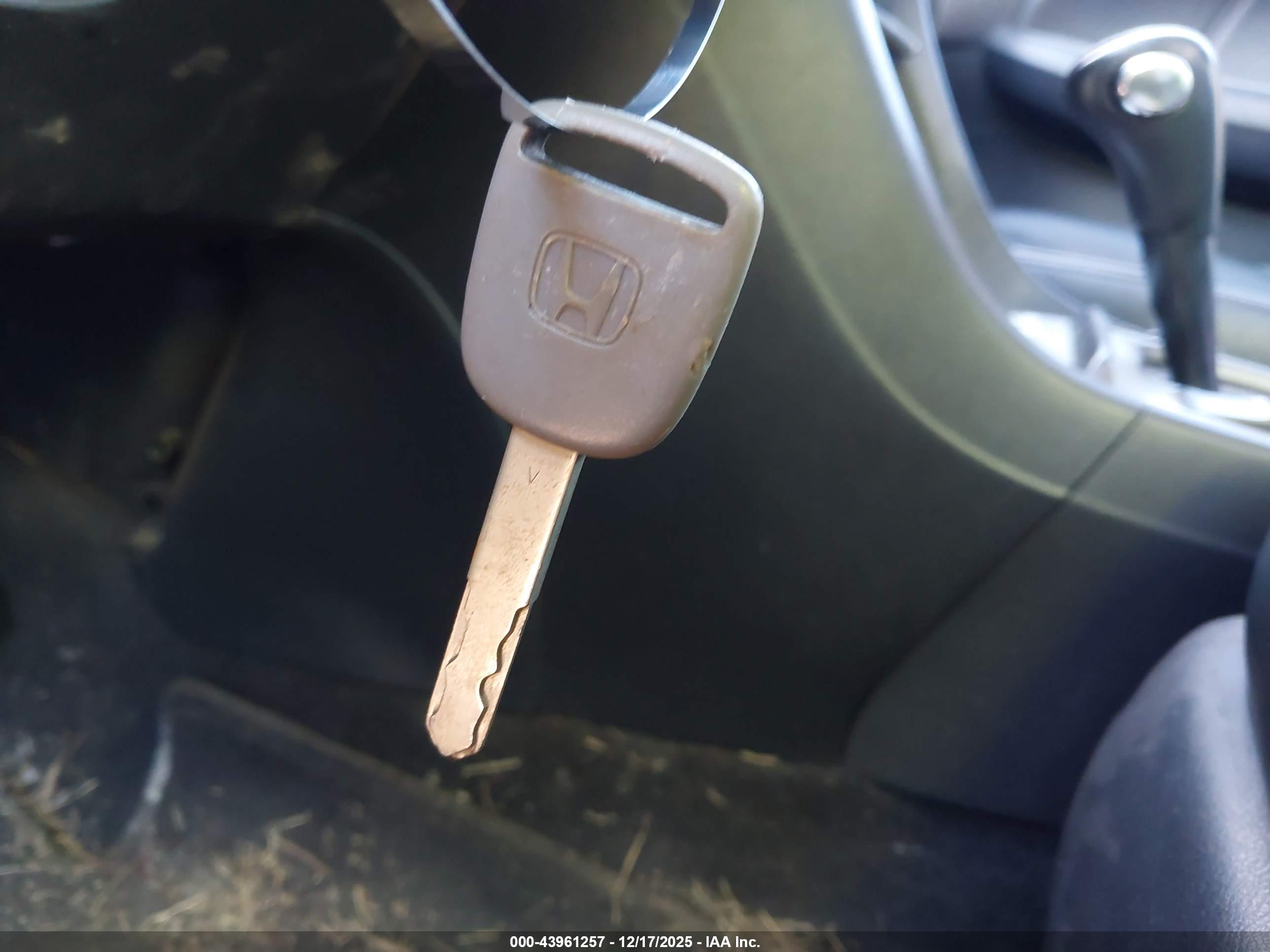 HONDA ACCORD image 11