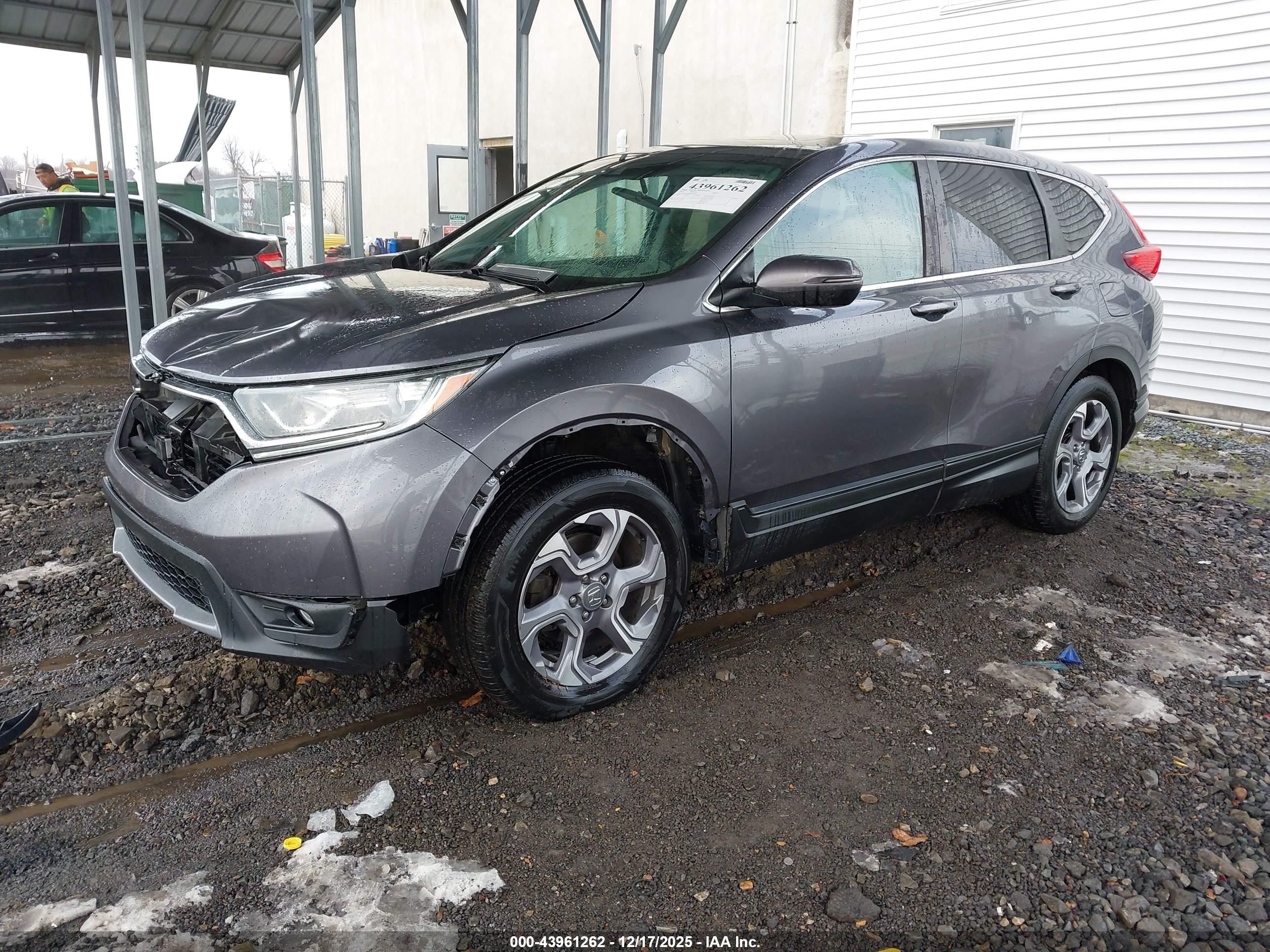 HONDA CR-V image 2