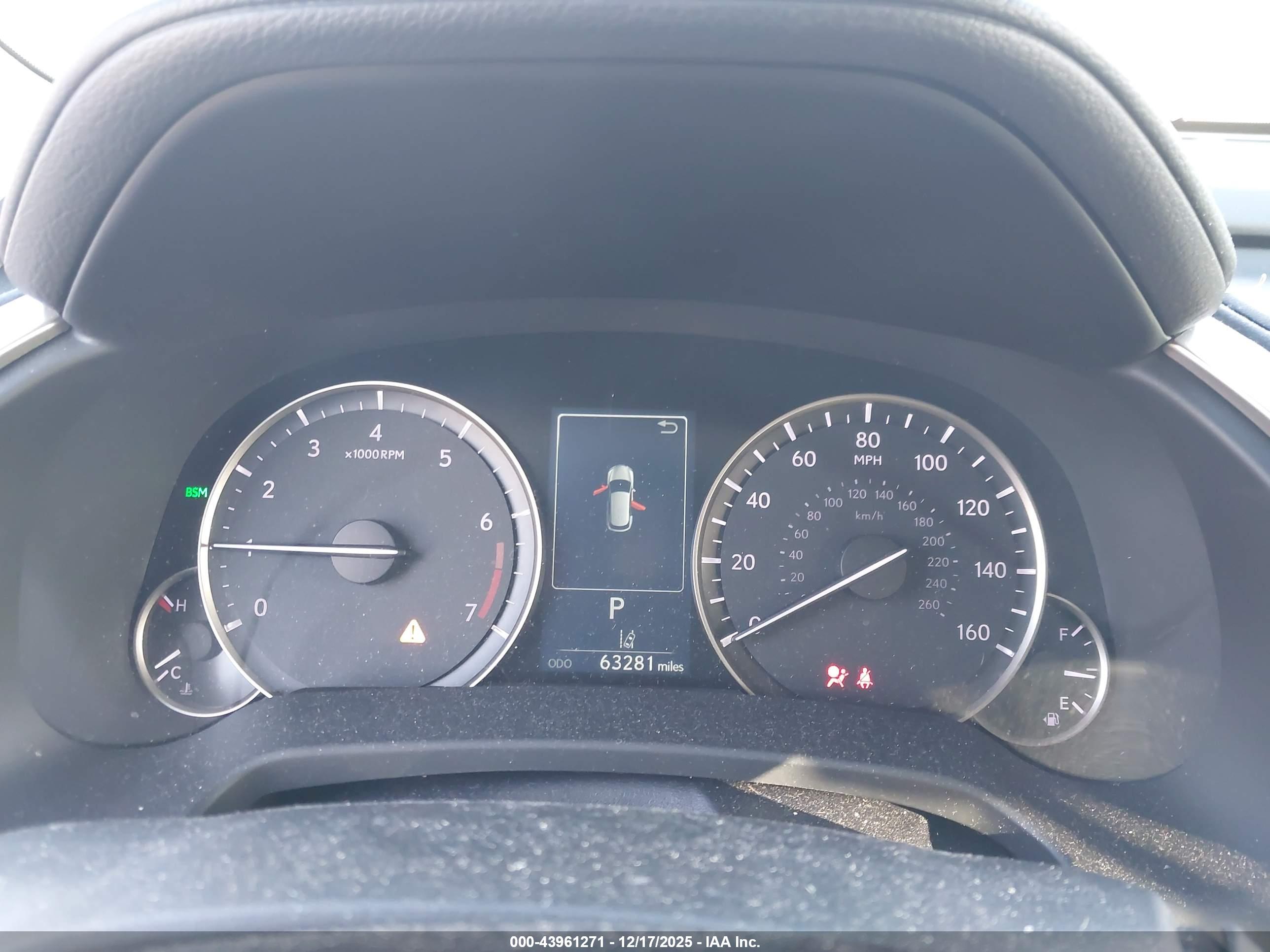 LEXUS RX image 7