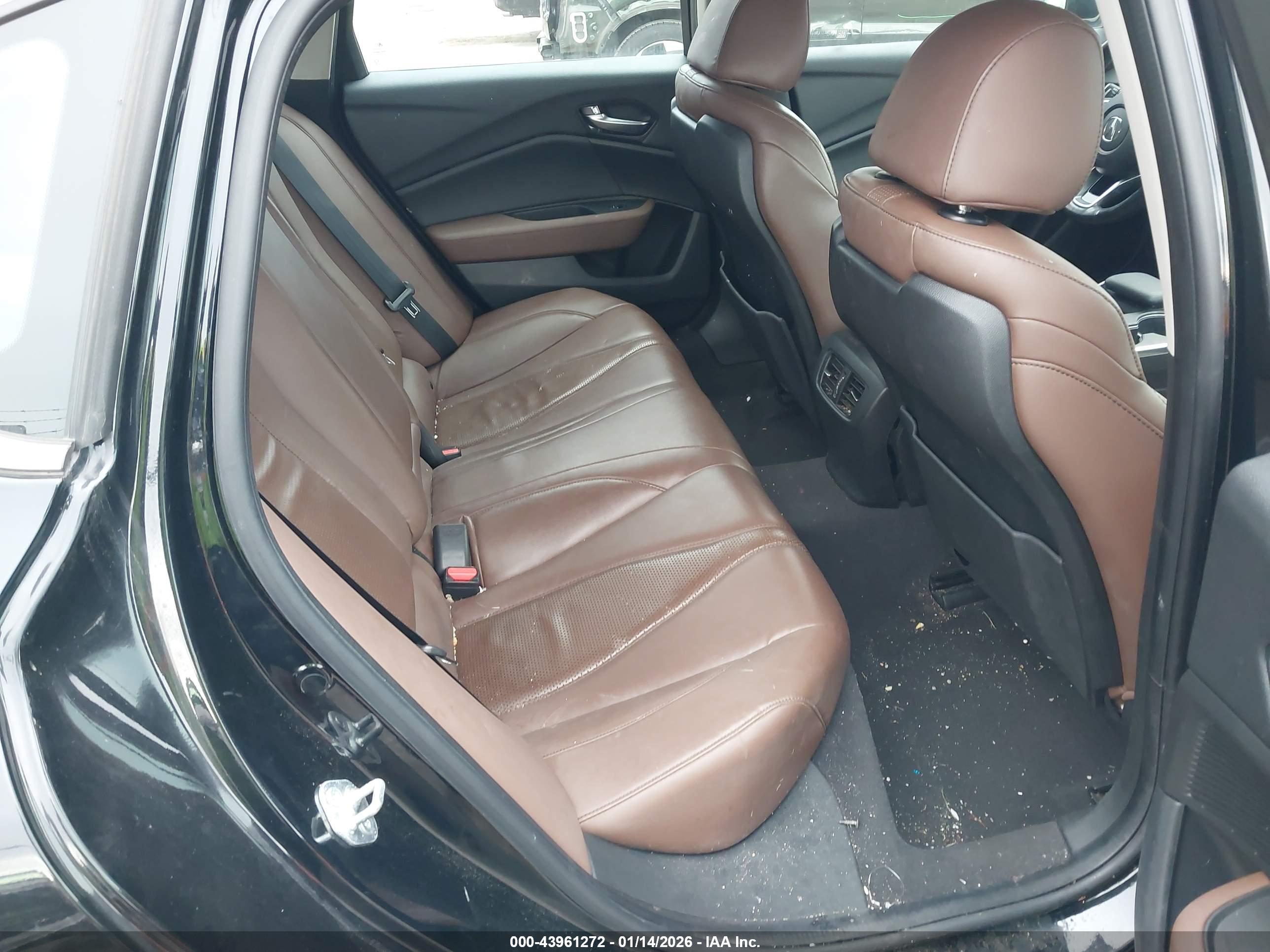 ACURA TLX image 8