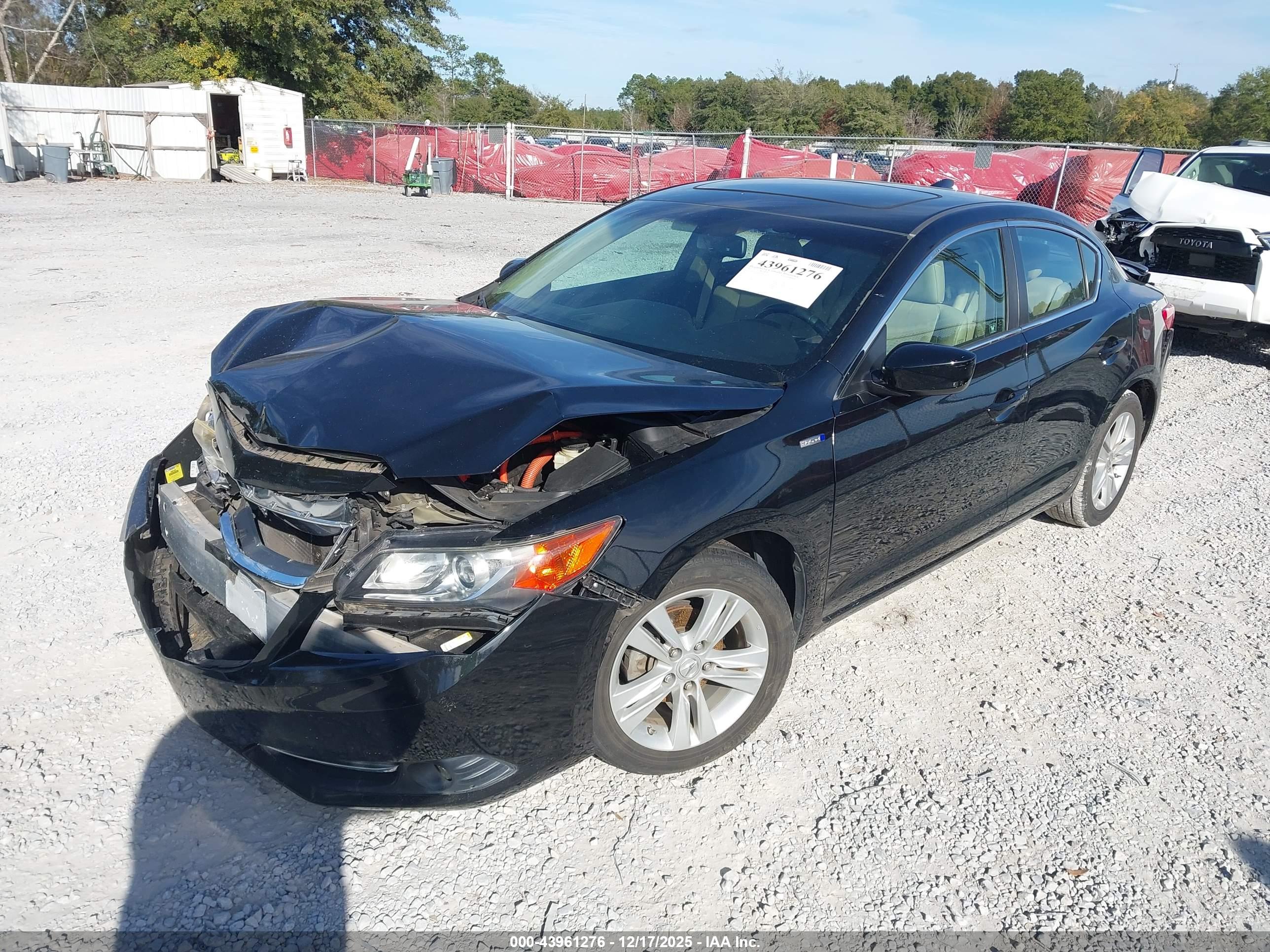 ACURA ILX image 2