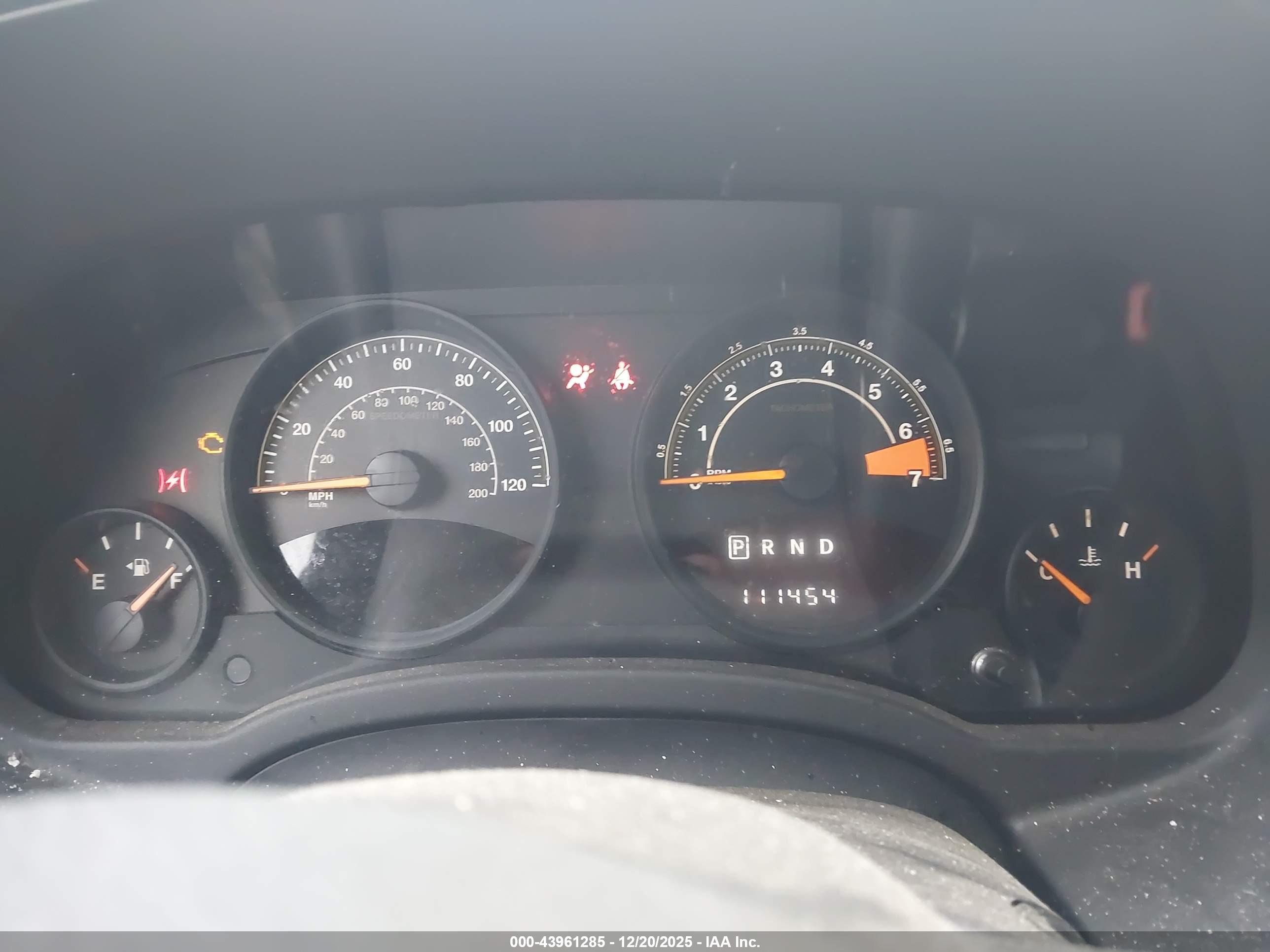 JEEP COMPASS image 7