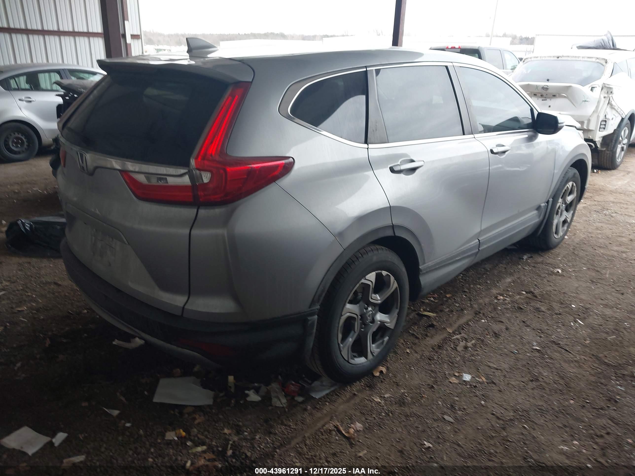 HONDA CR-V image 4