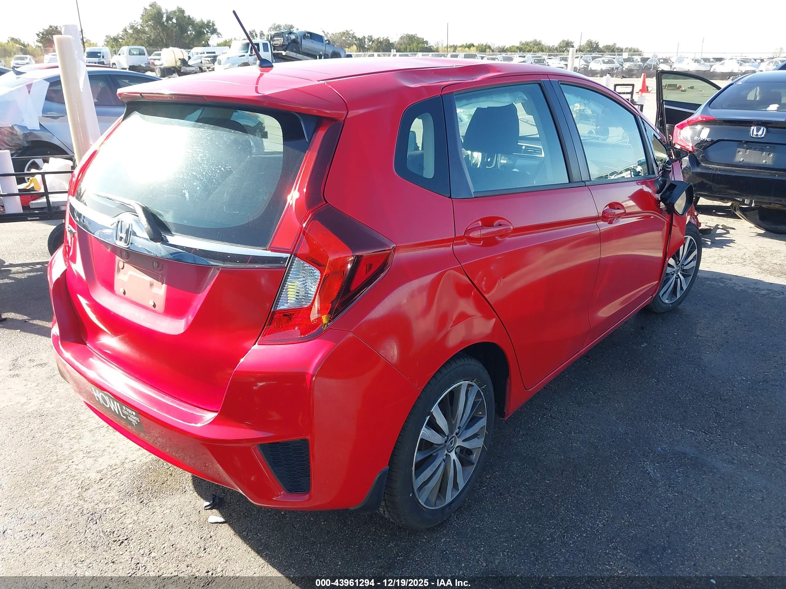 HONDA FIT image 4