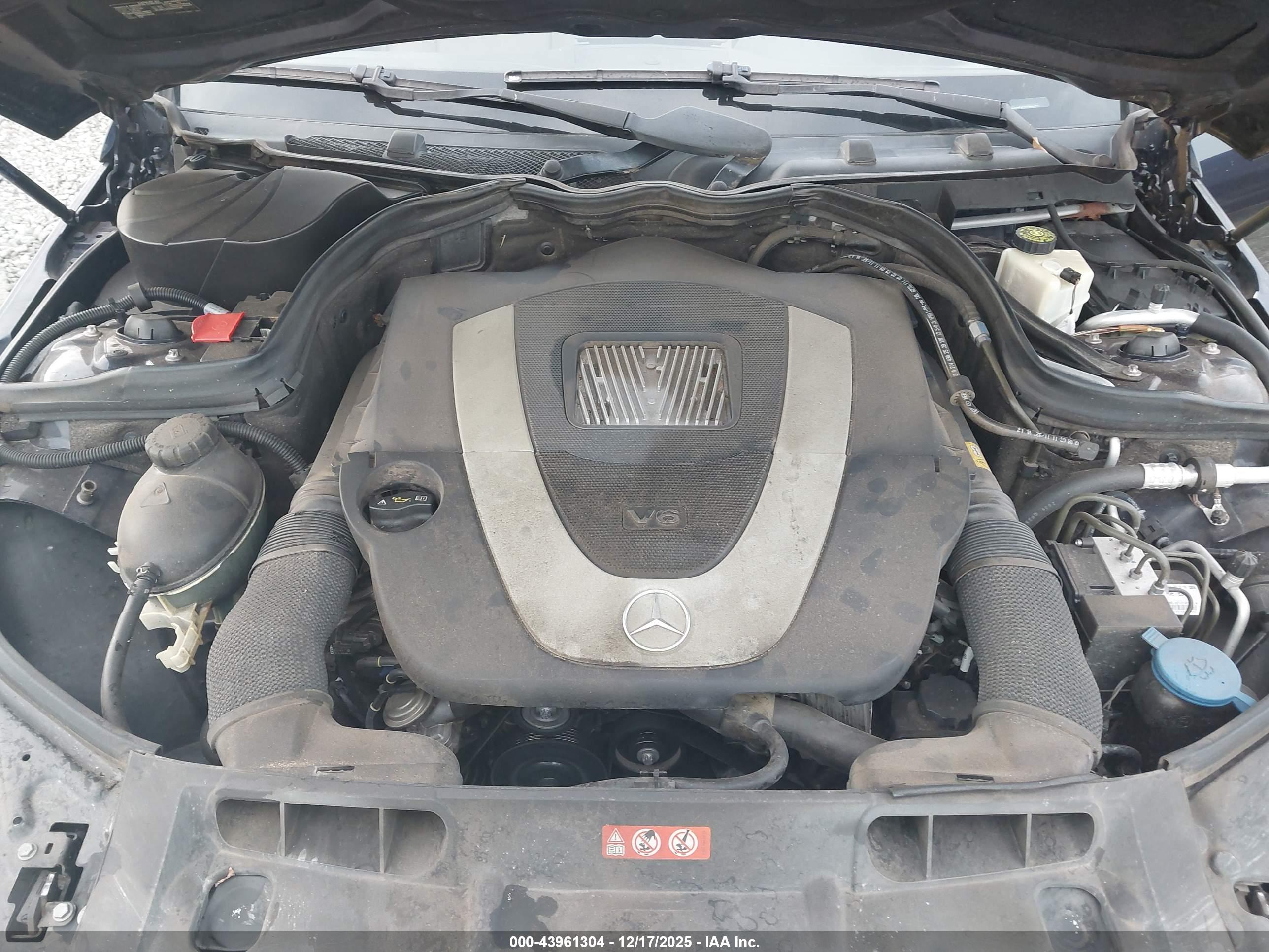 MERCEDES-BENZ C image 10