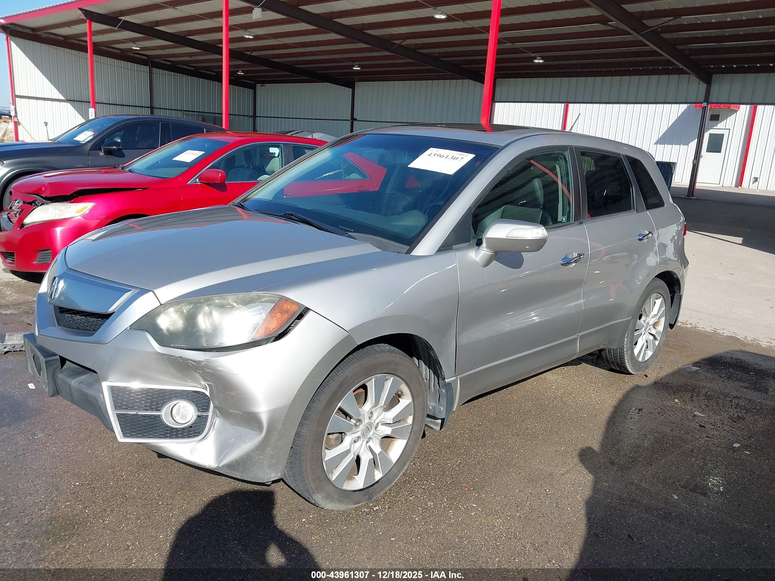 ACURA RDX image 2