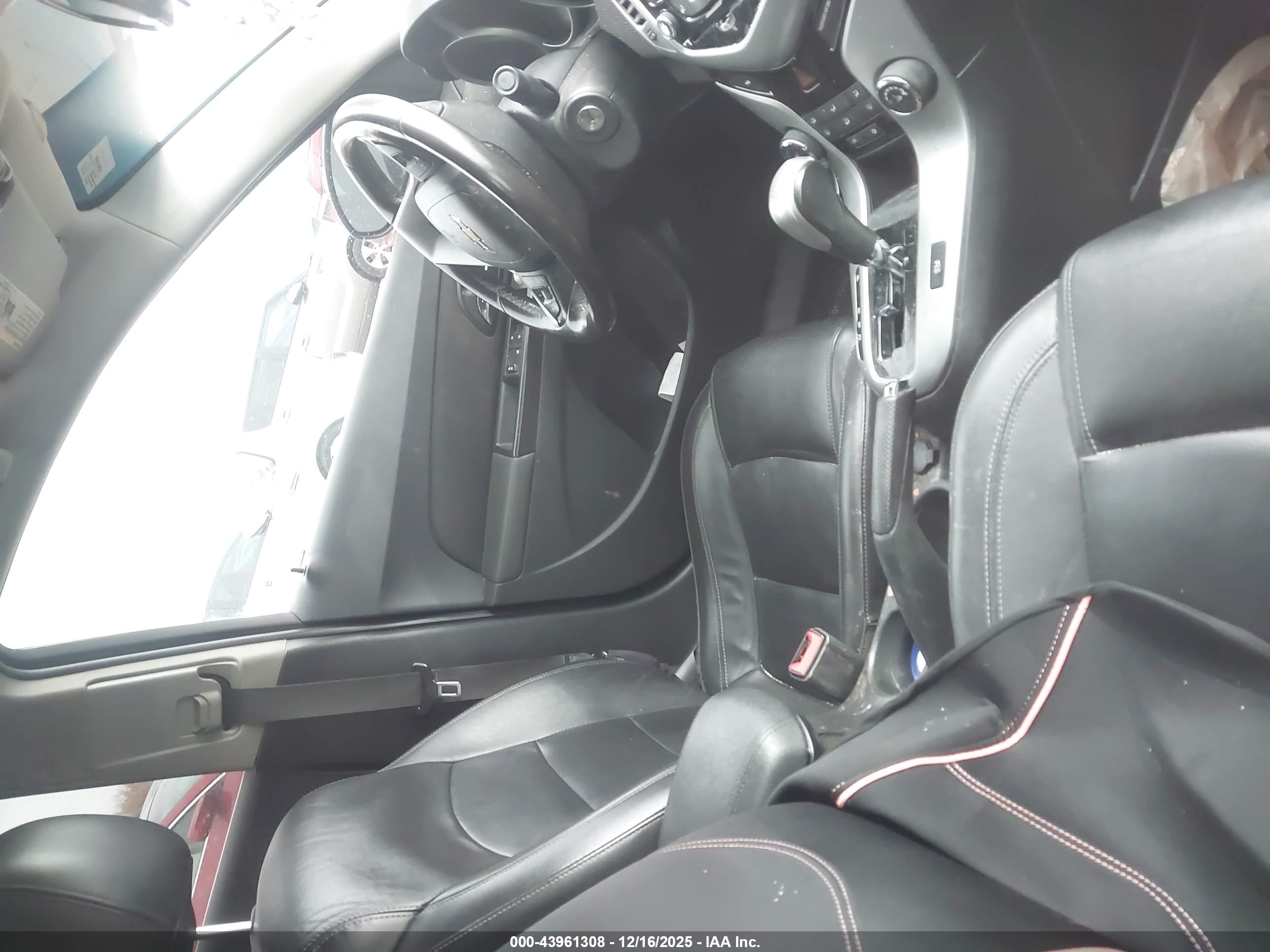 CHEVROLET CRUZE image 5