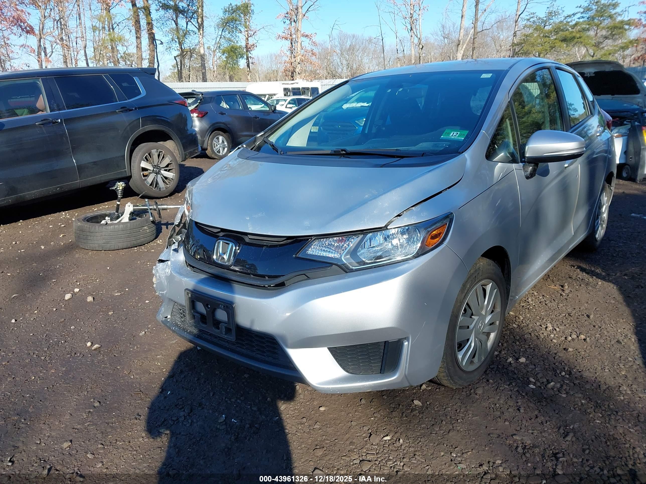 HONDA FIT image 2