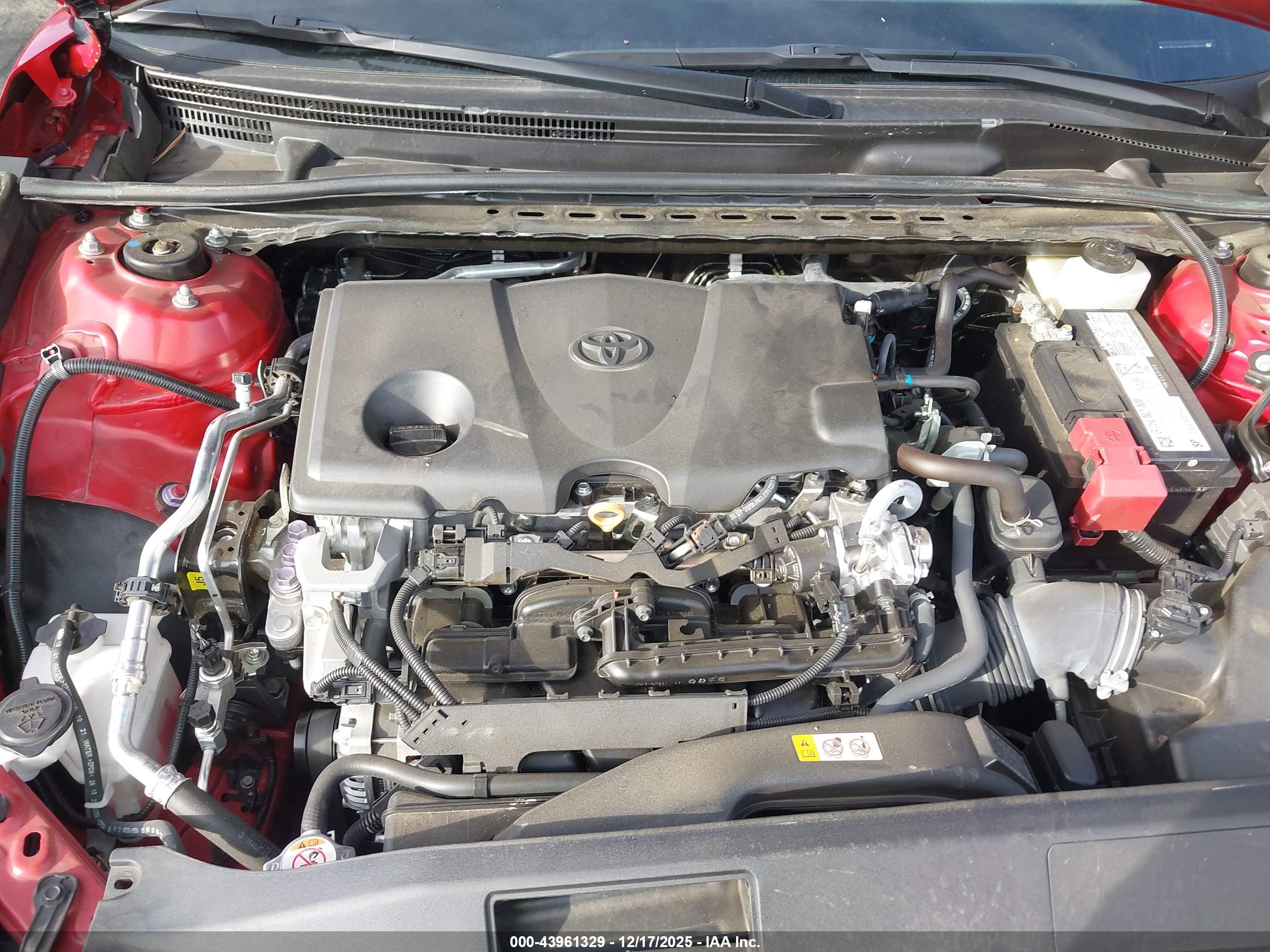 TOYOTA CAMRY image 10