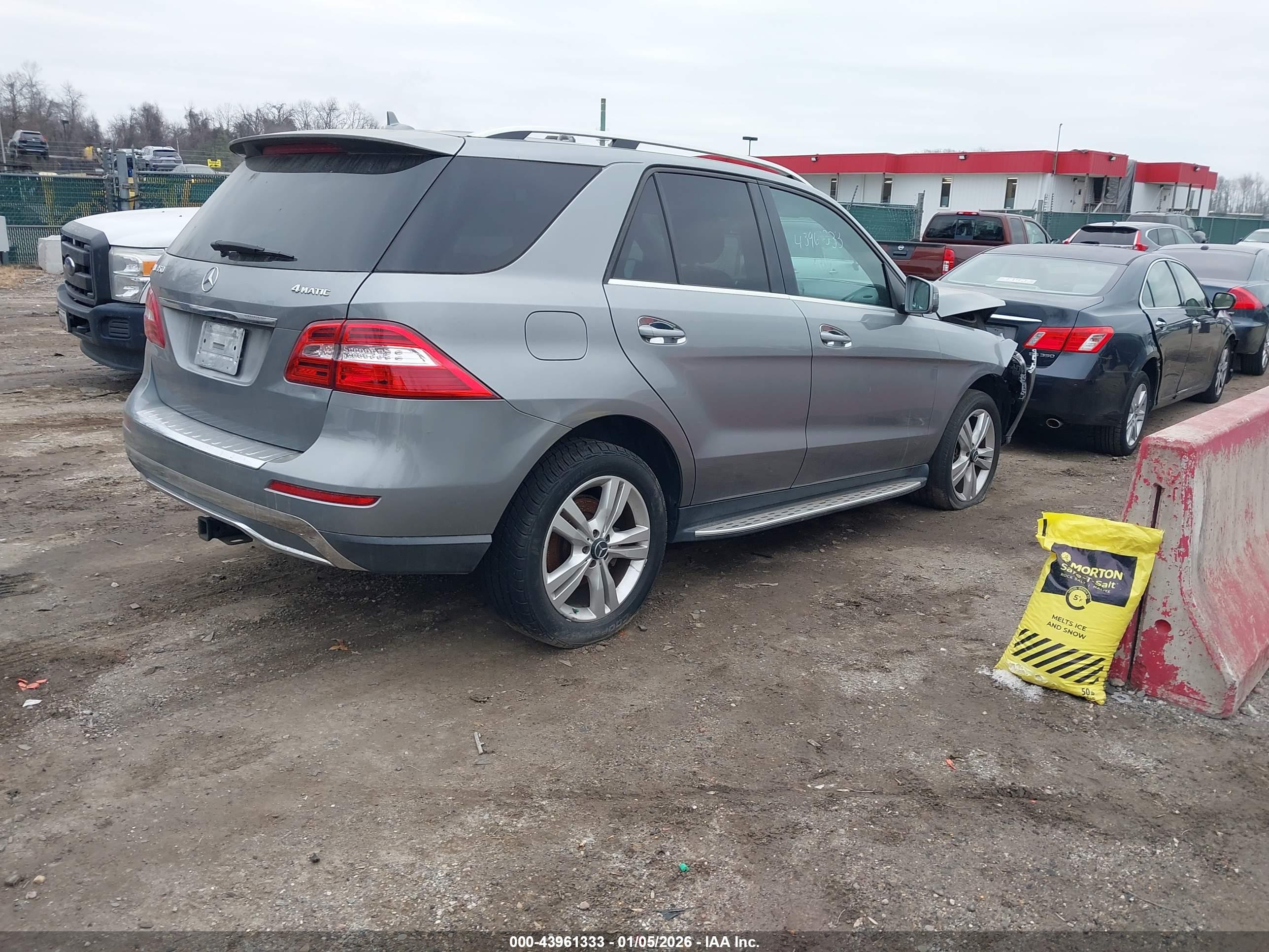 MERCEDES-BENZ ML image 4