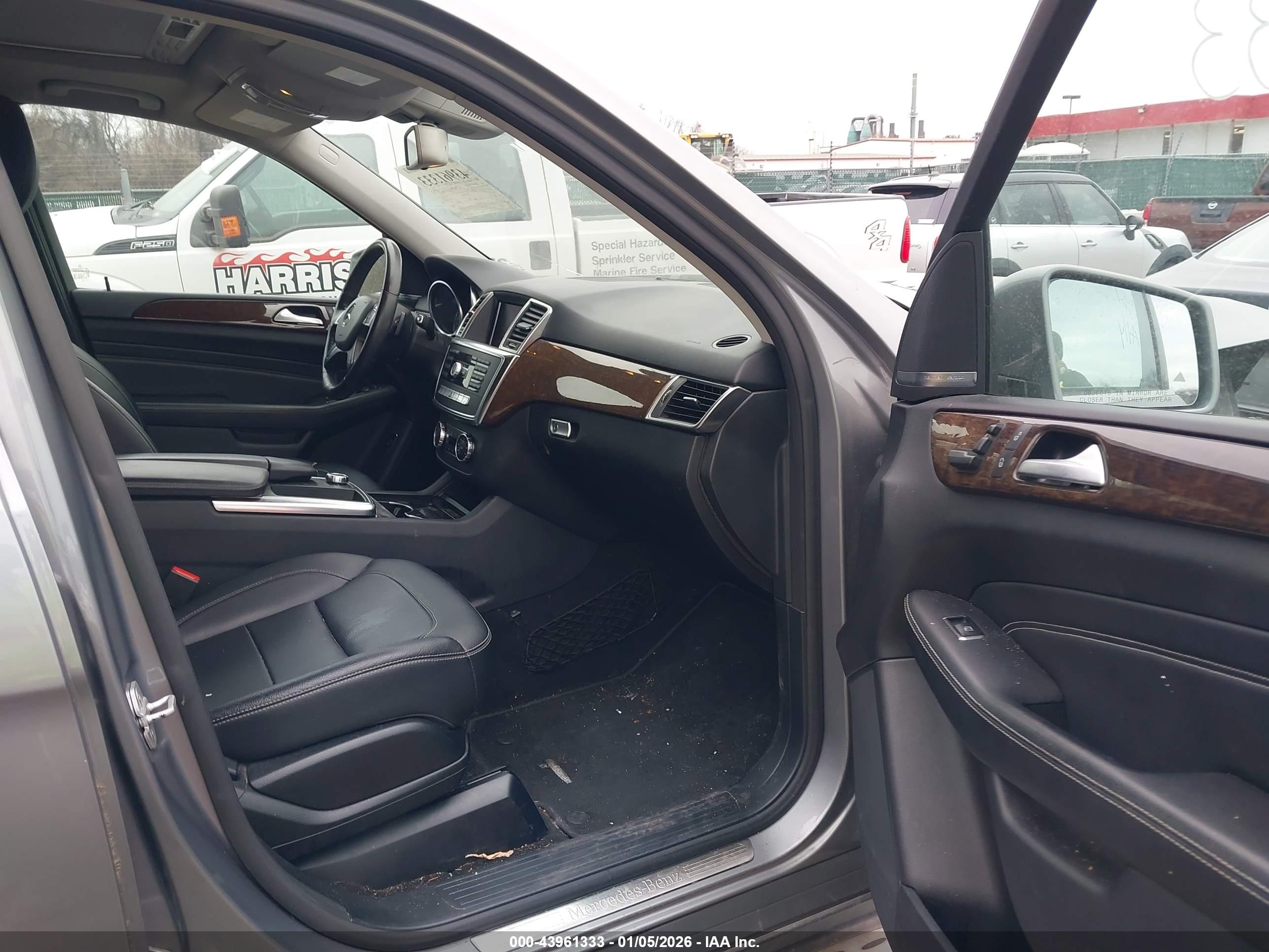 MERCEDES-BENZ ML image 5