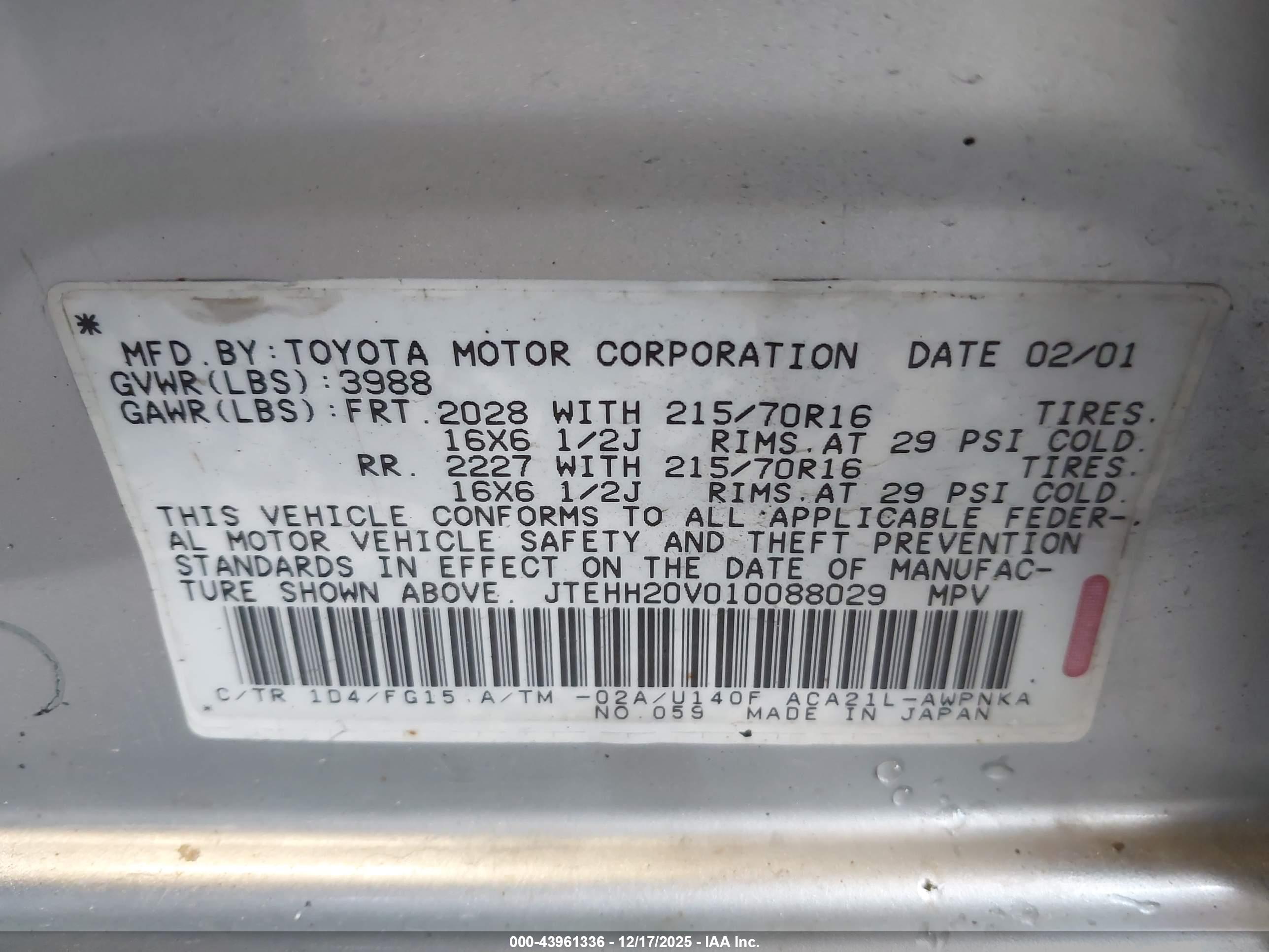 TOYOTA RAV4 image 9