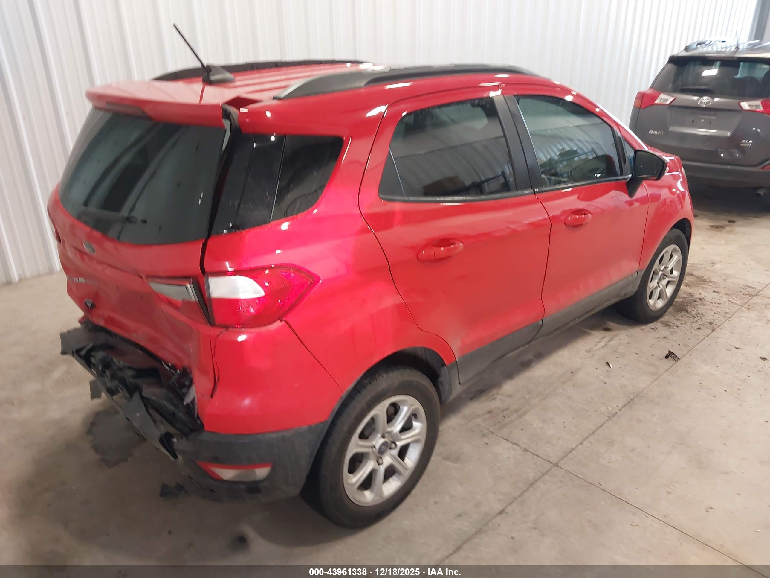 FORD ECOSPORT image 4
