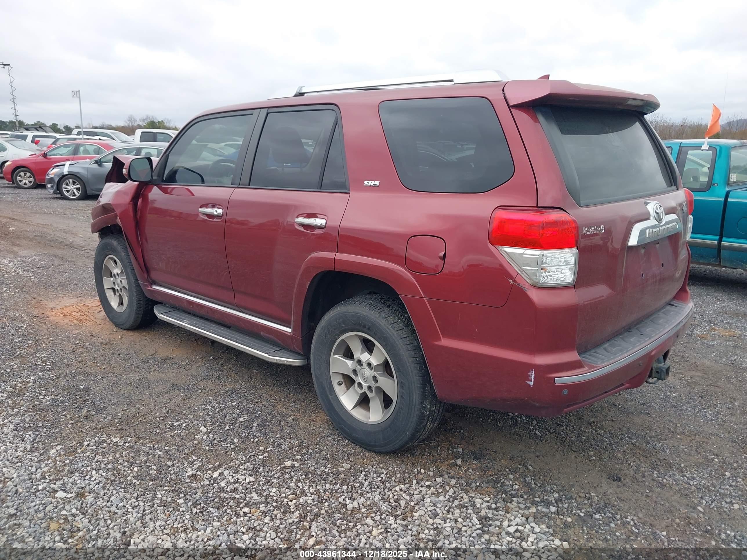 TOYOTA 4RUNNER image 3