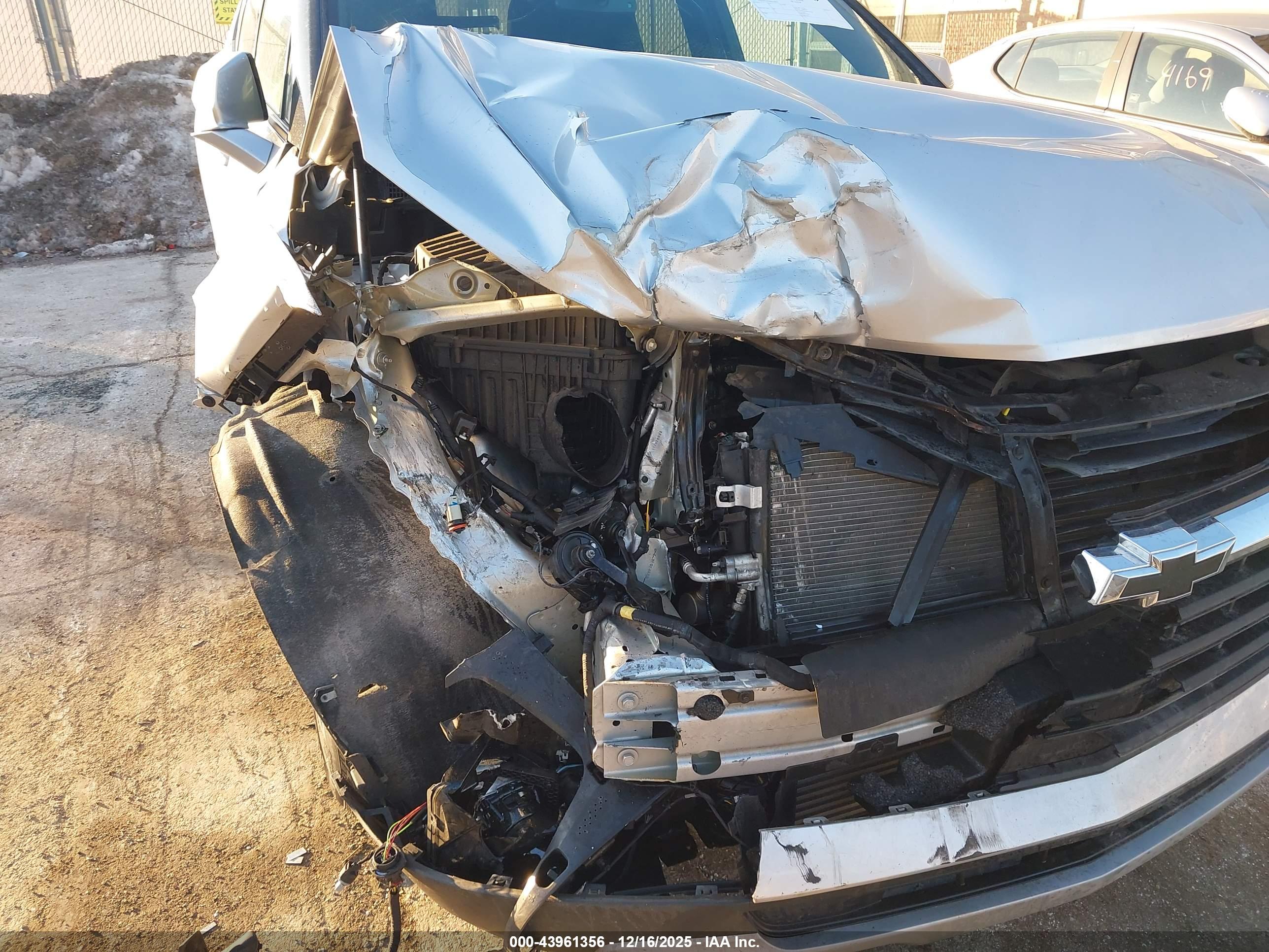 CHEVROLET BLAZER image 6