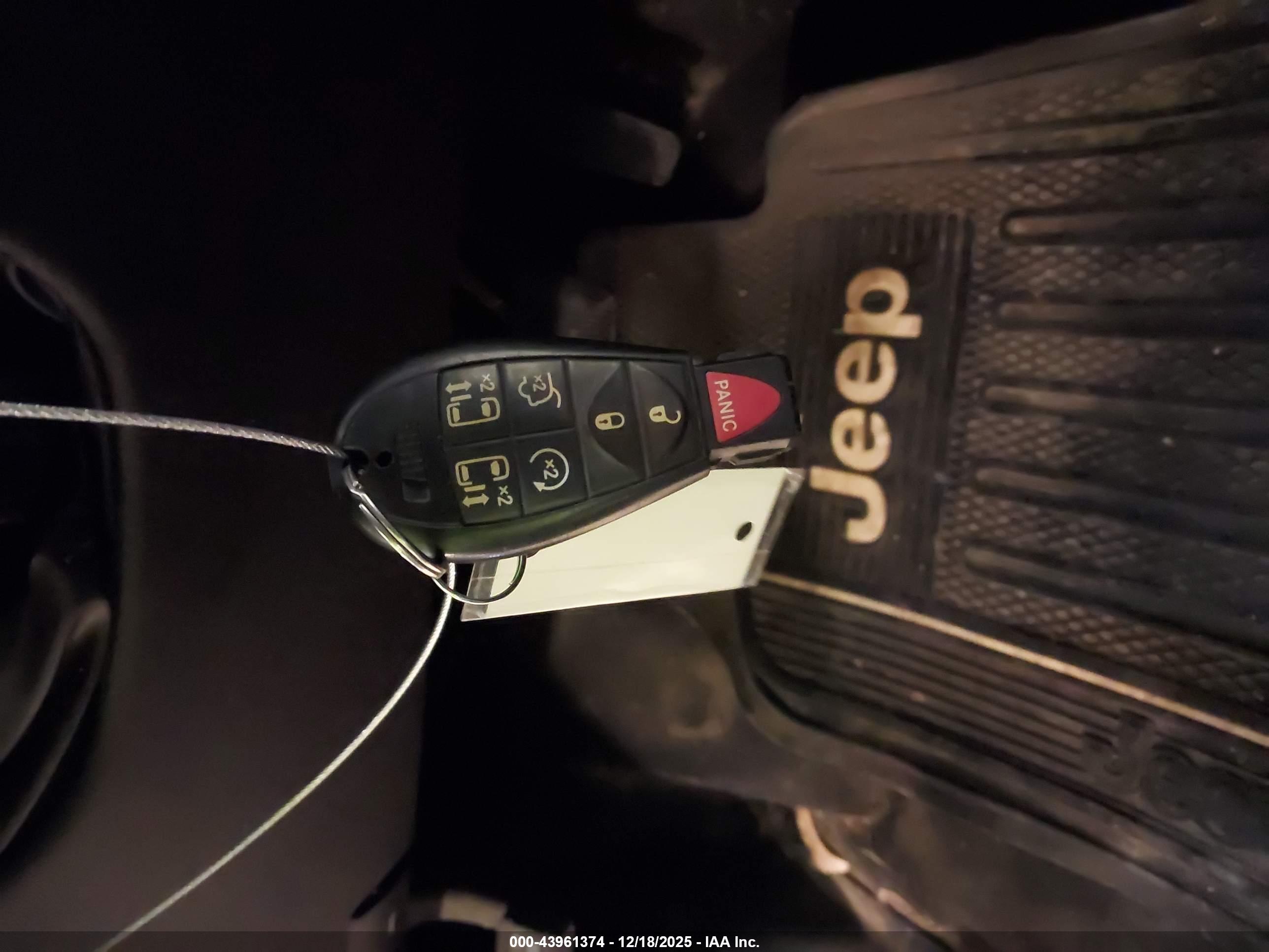 DODGE GRAND image 11
