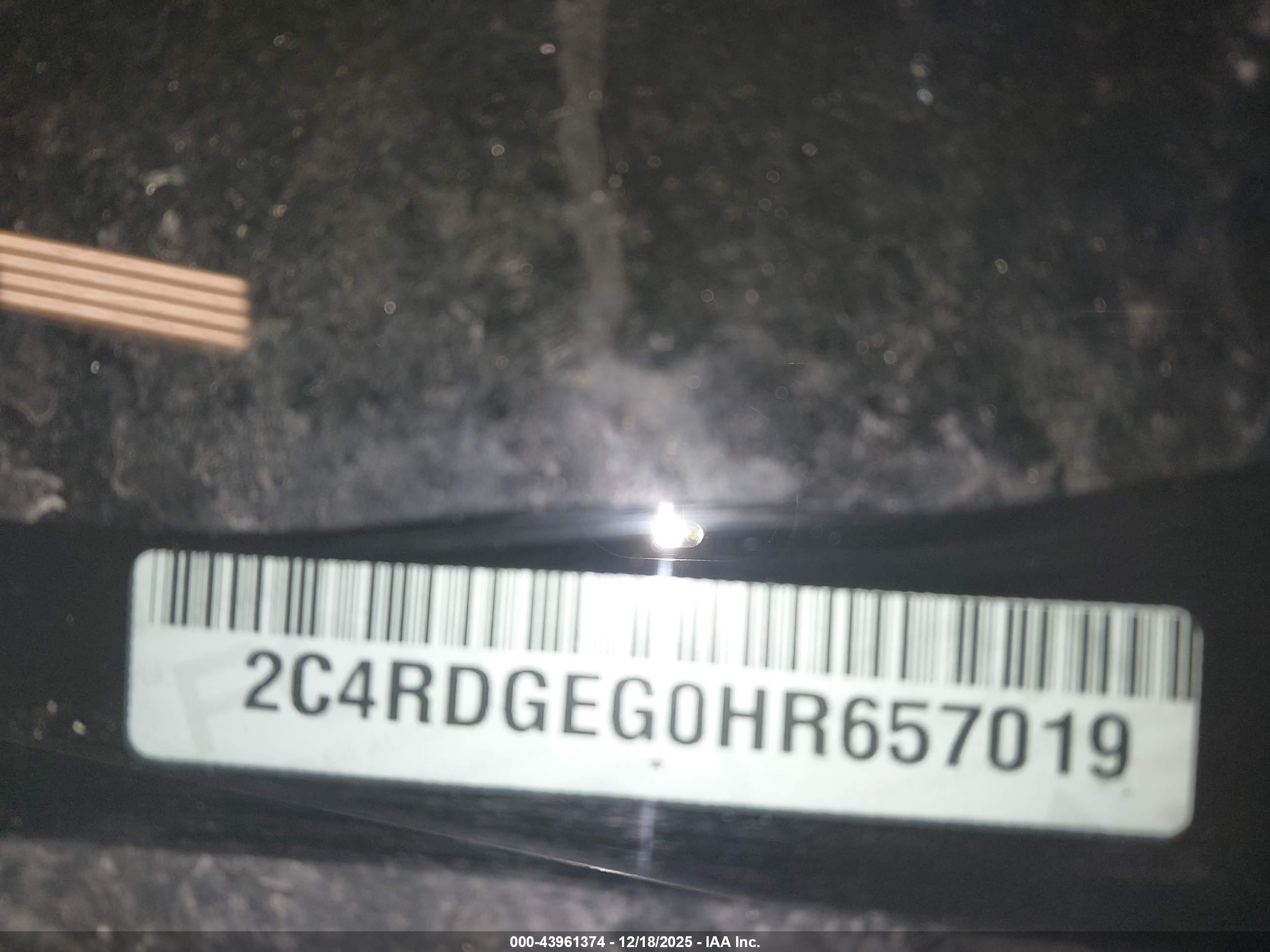 DODGE GRAND image 9