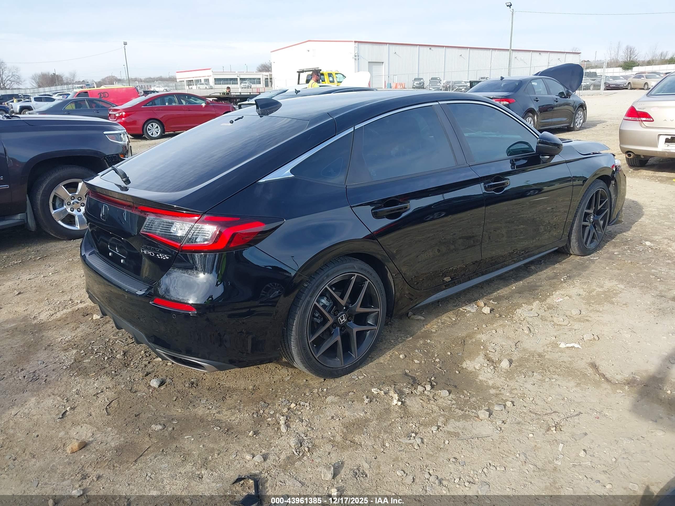 HONDA CIVIC image 4