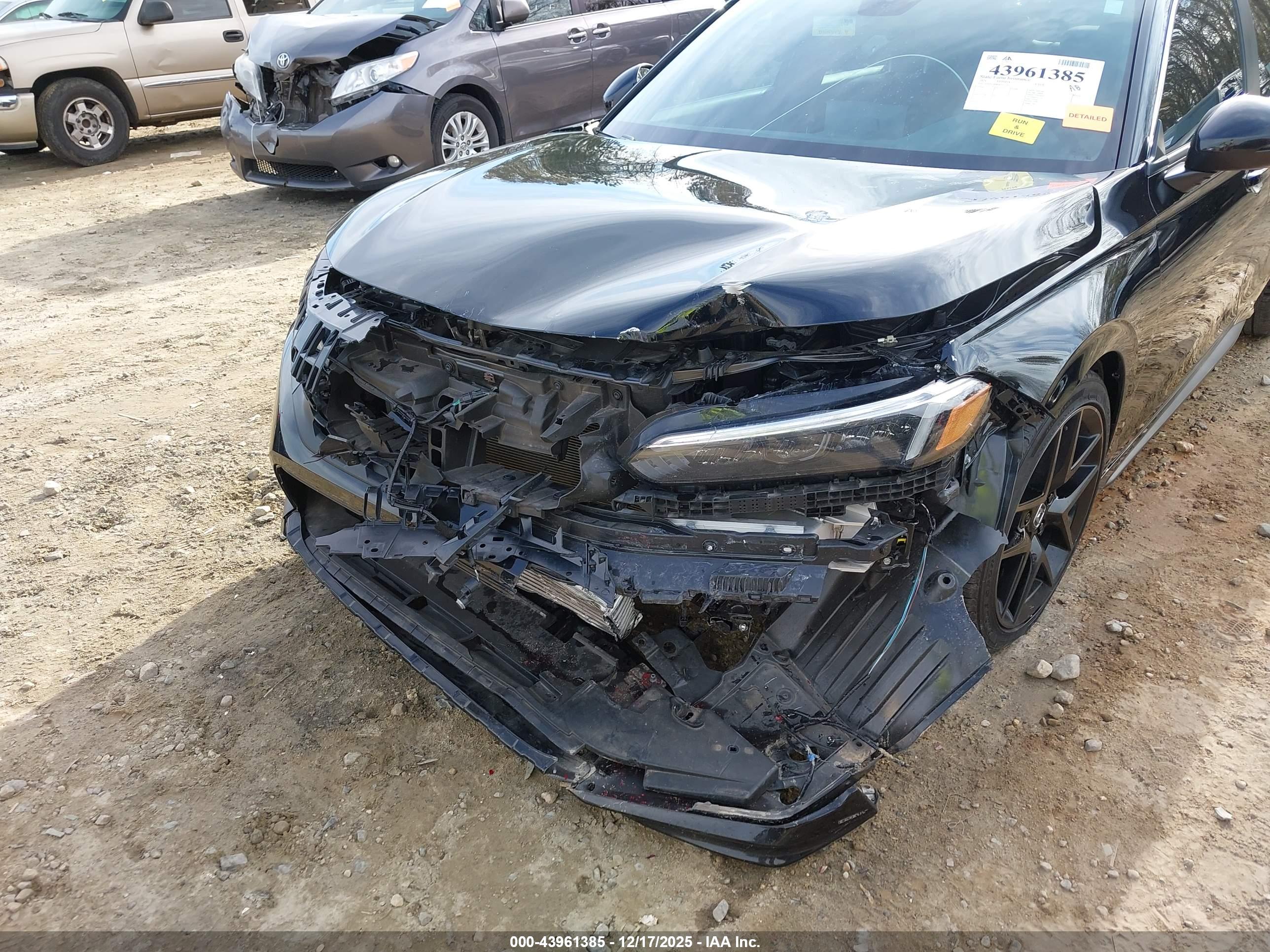 HONDA CIVIC image 6