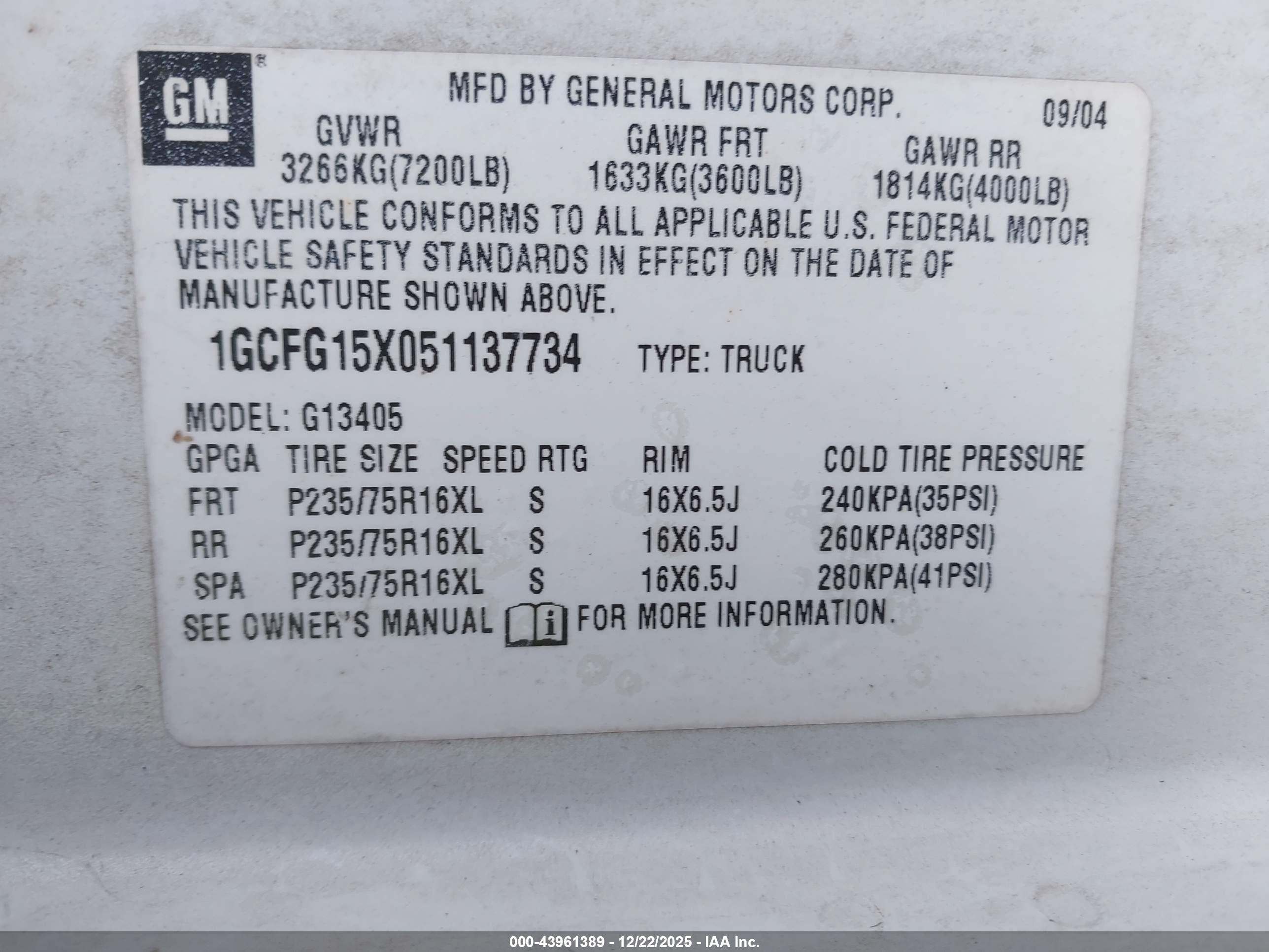 CHEVROLET EXPRESS image 9