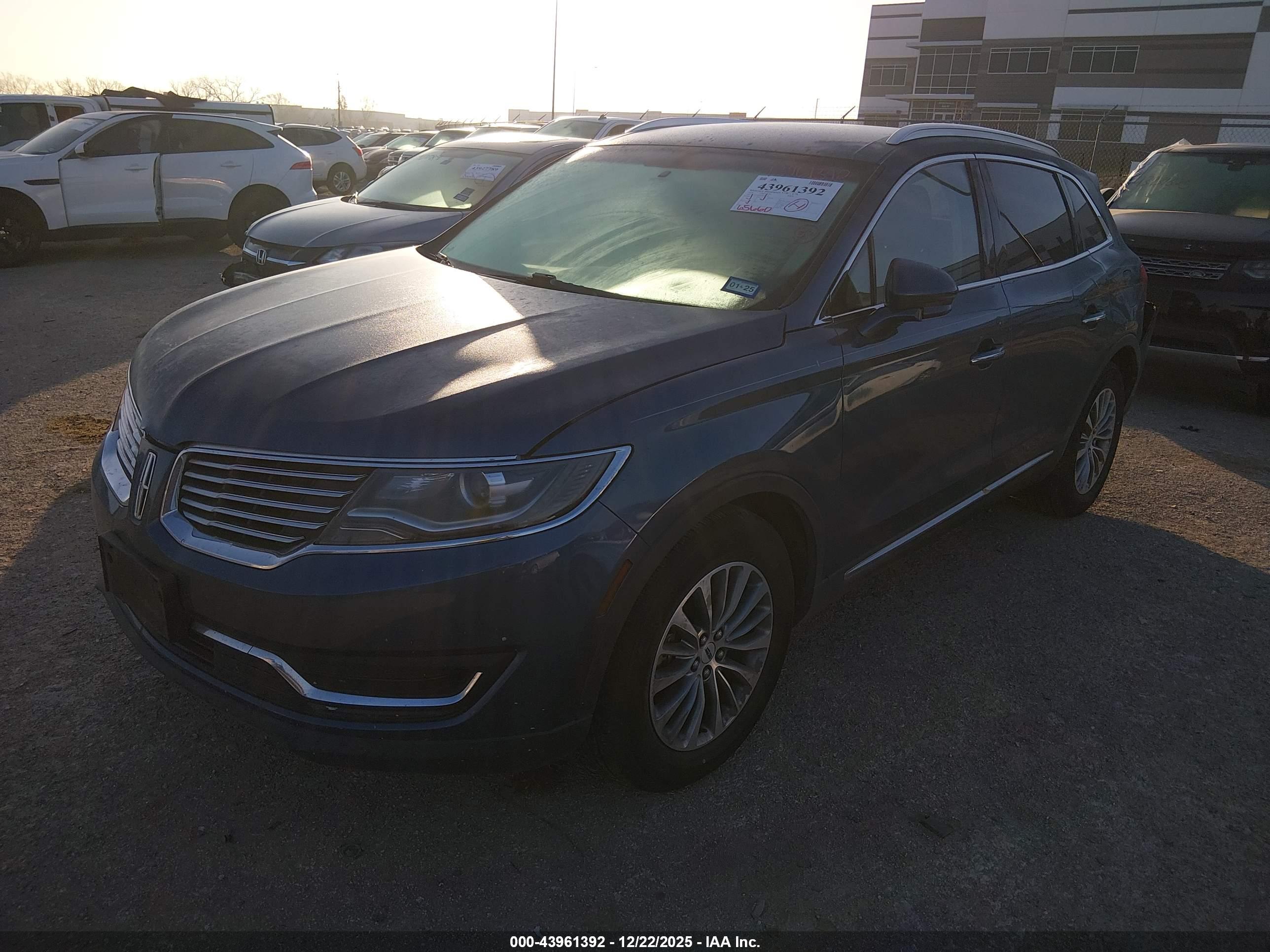LINCOLN MKX image 2
