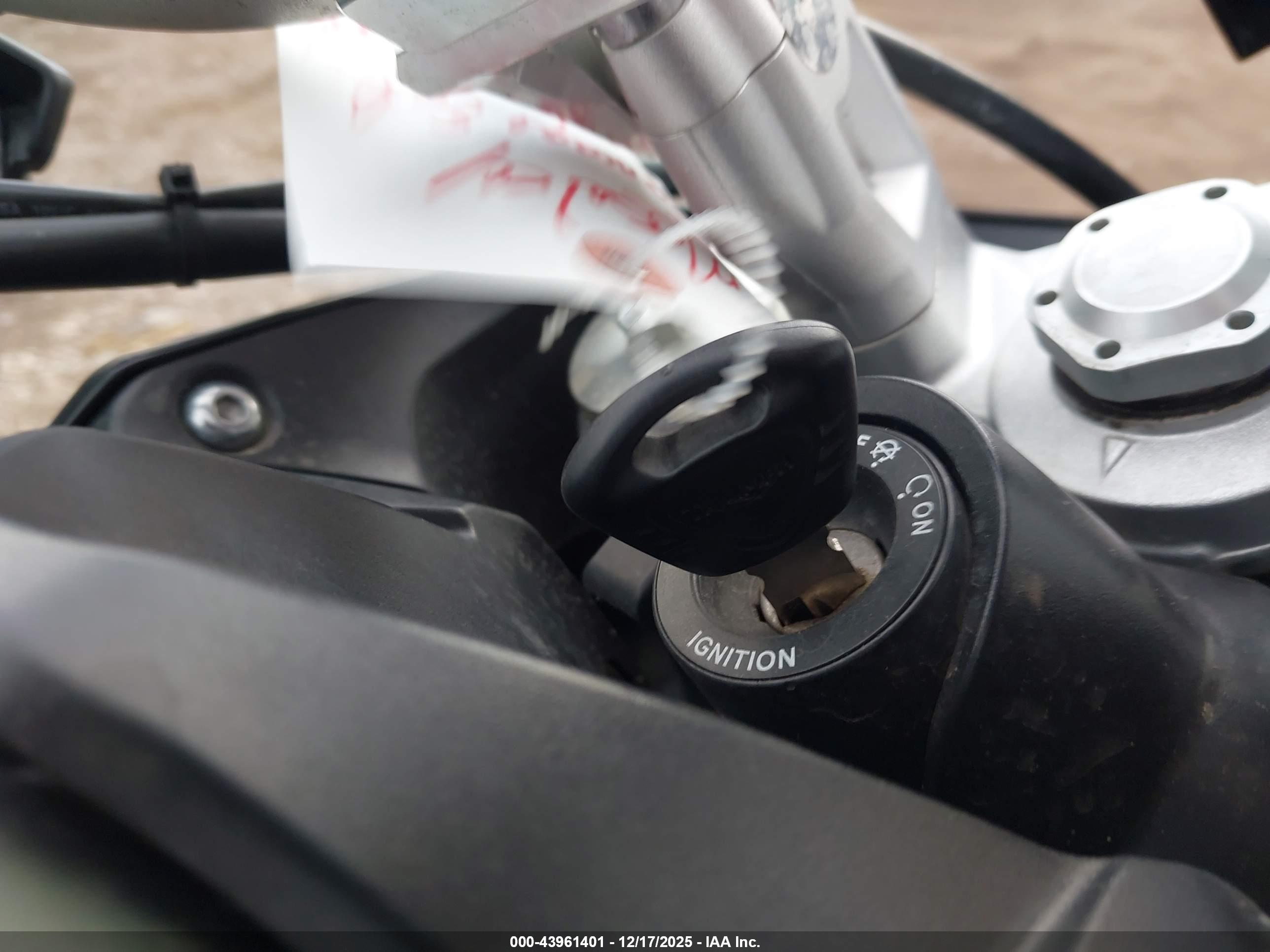 TRIUMPH MOTORCYCLE image 11