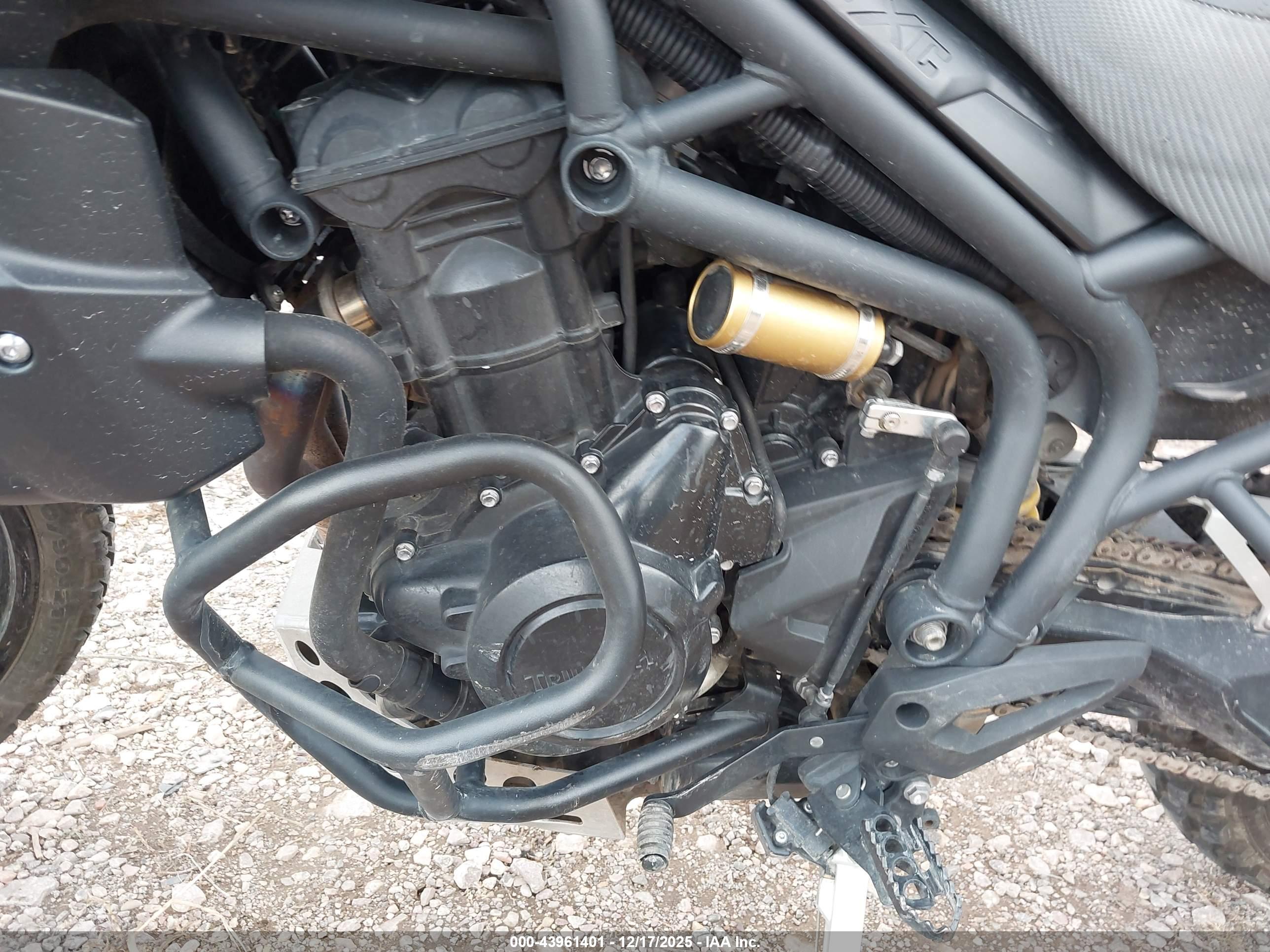 TRIUMPH MOTORCYCLE image 8