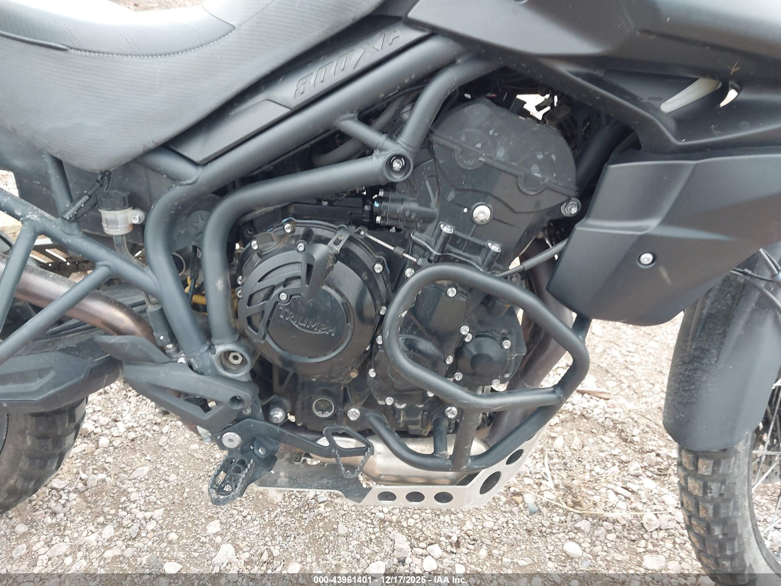 TRIUMPH MOTORCYCLE image 9