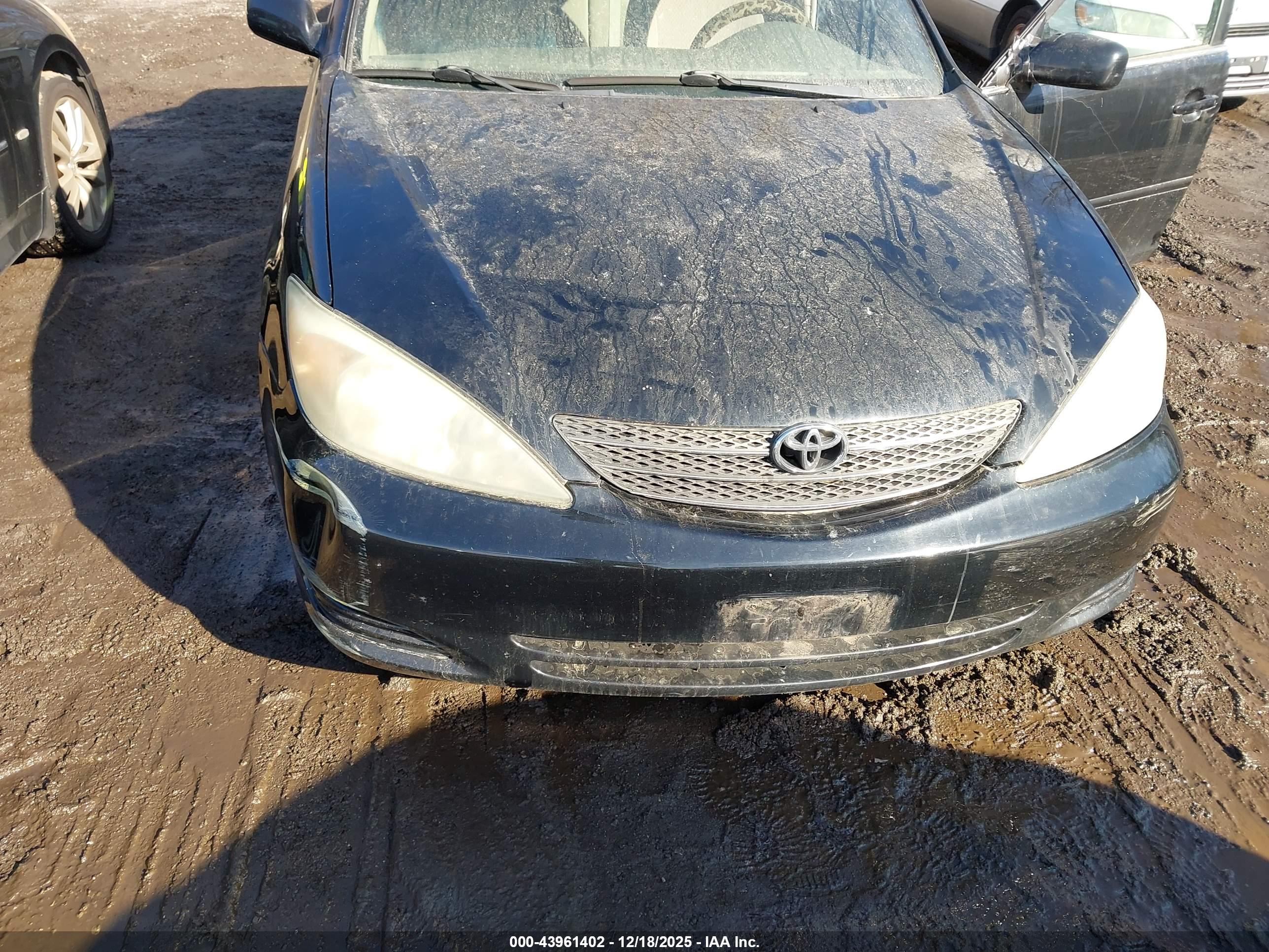 TOYOTA CAMRY image 6