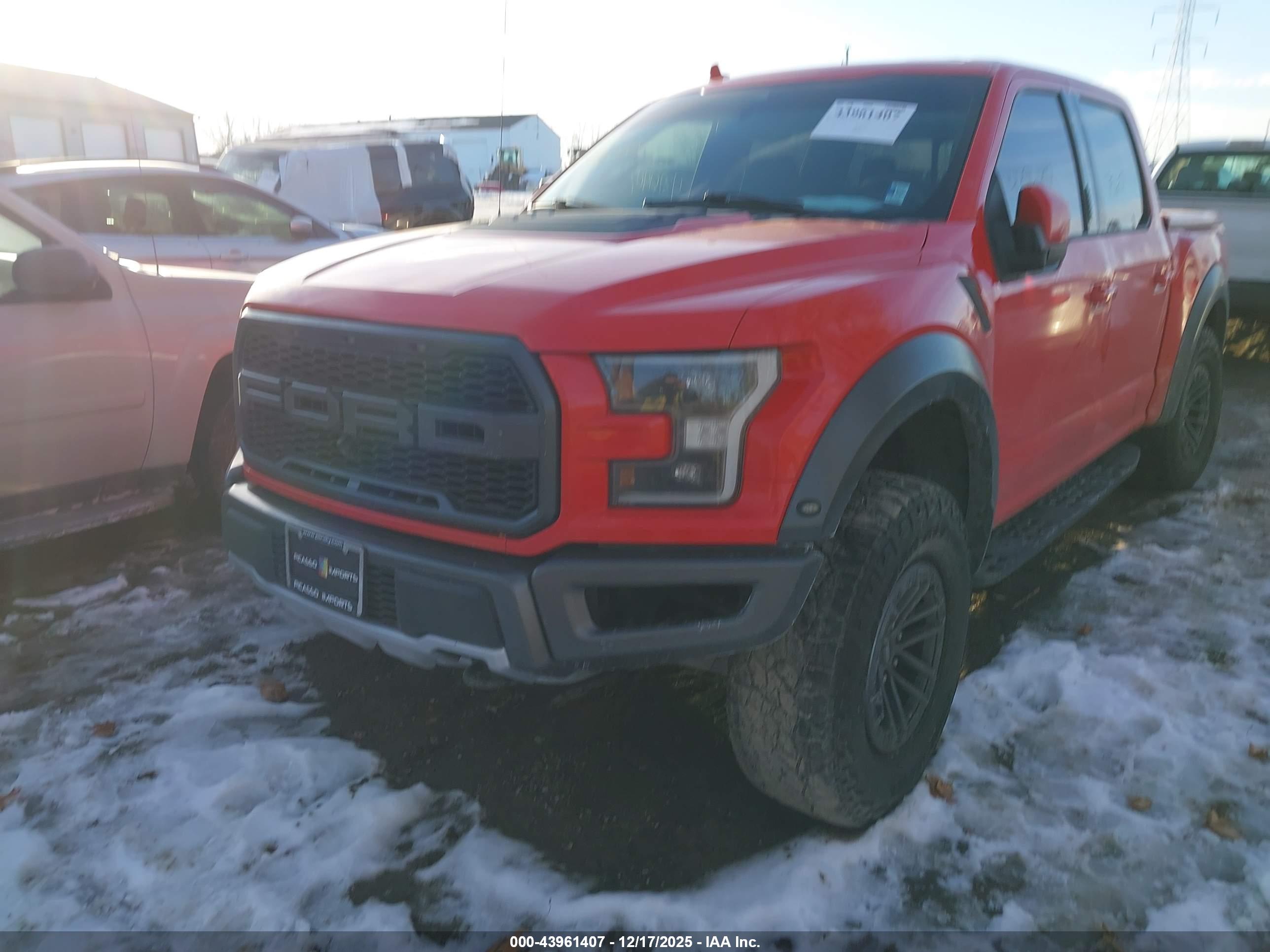 FORD F-150 image 2