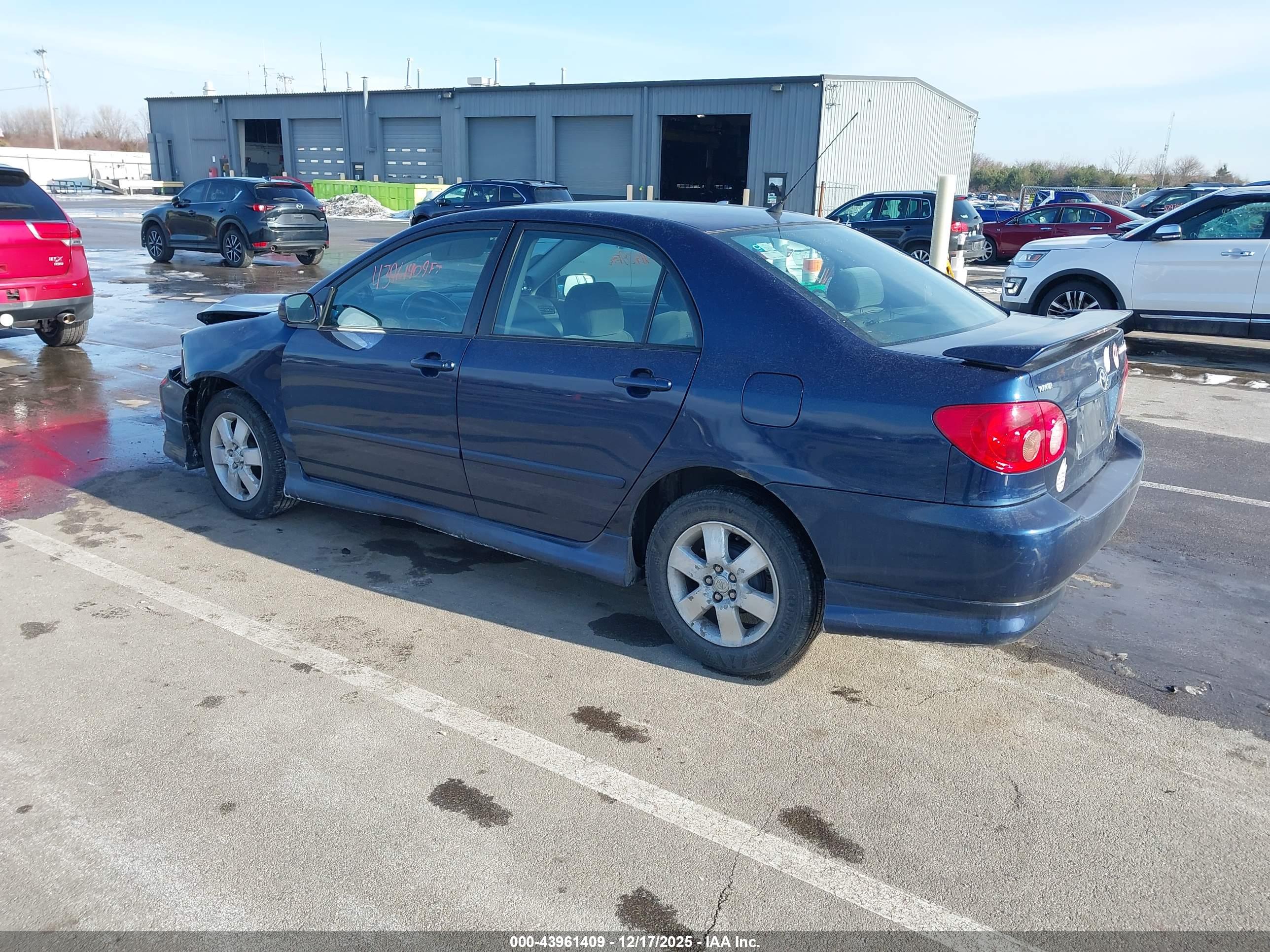 TOYOTA COROLLA image 3