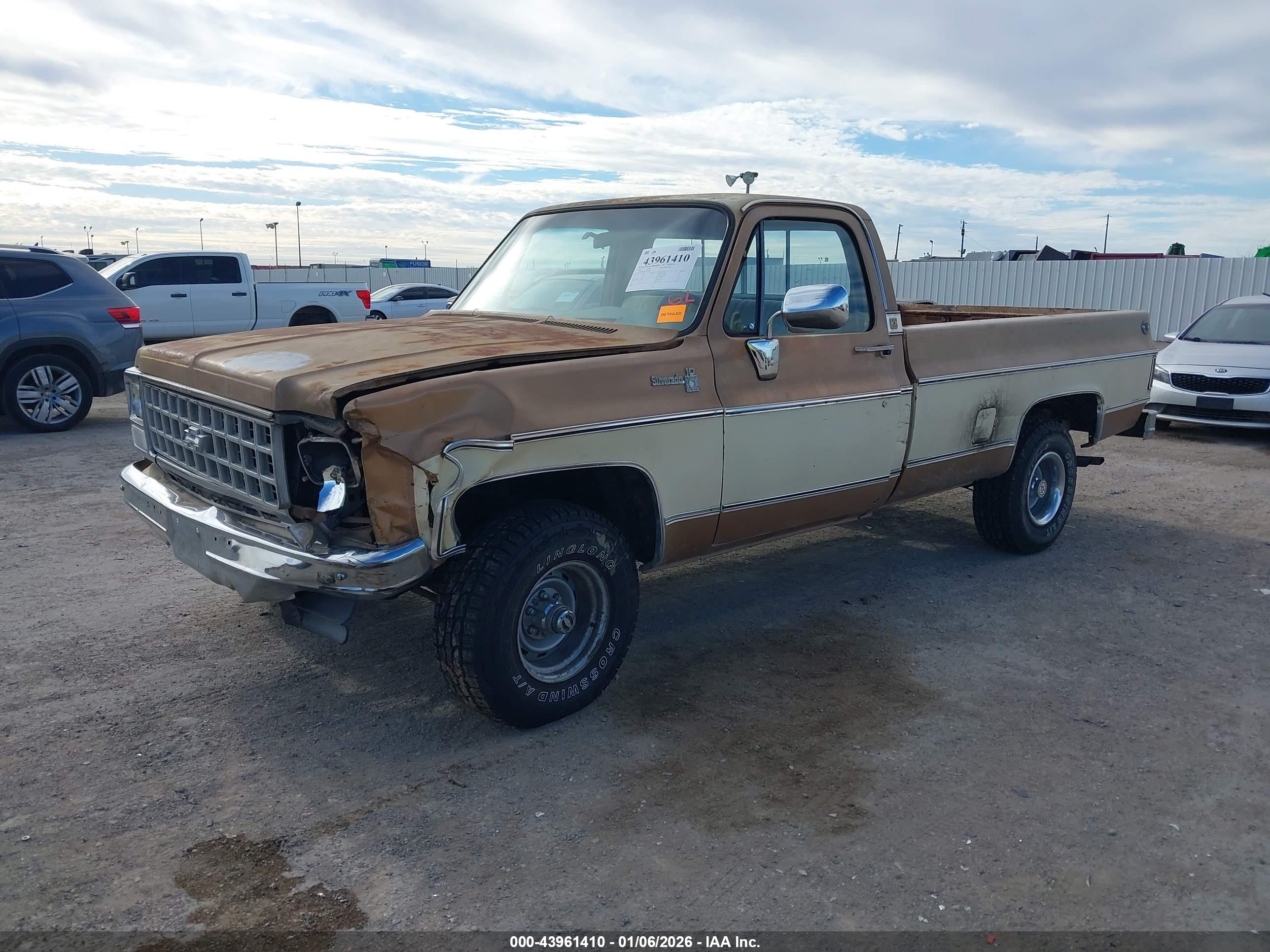 CHEV SILVERADO image 2