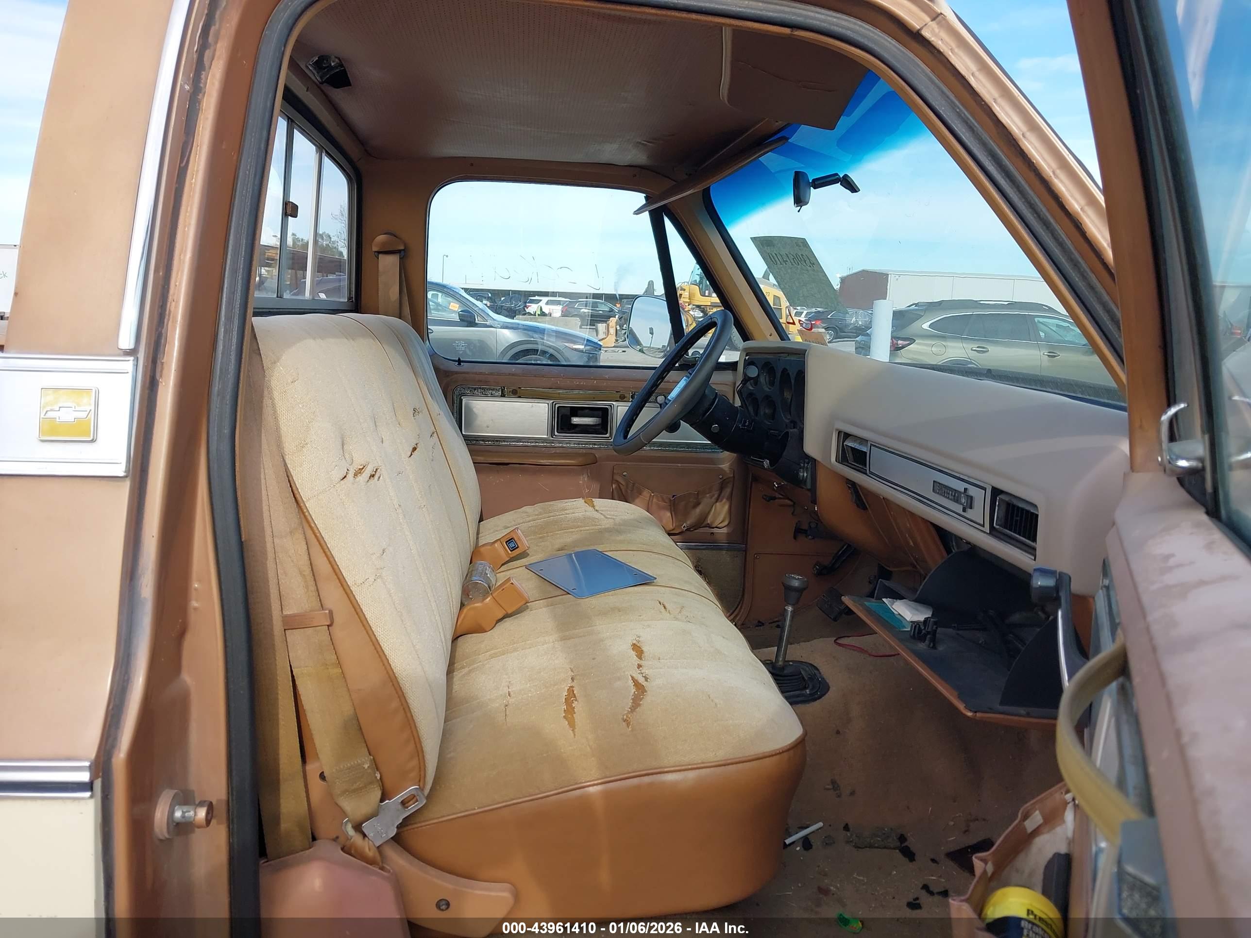 CHEV SILVERADO image 5