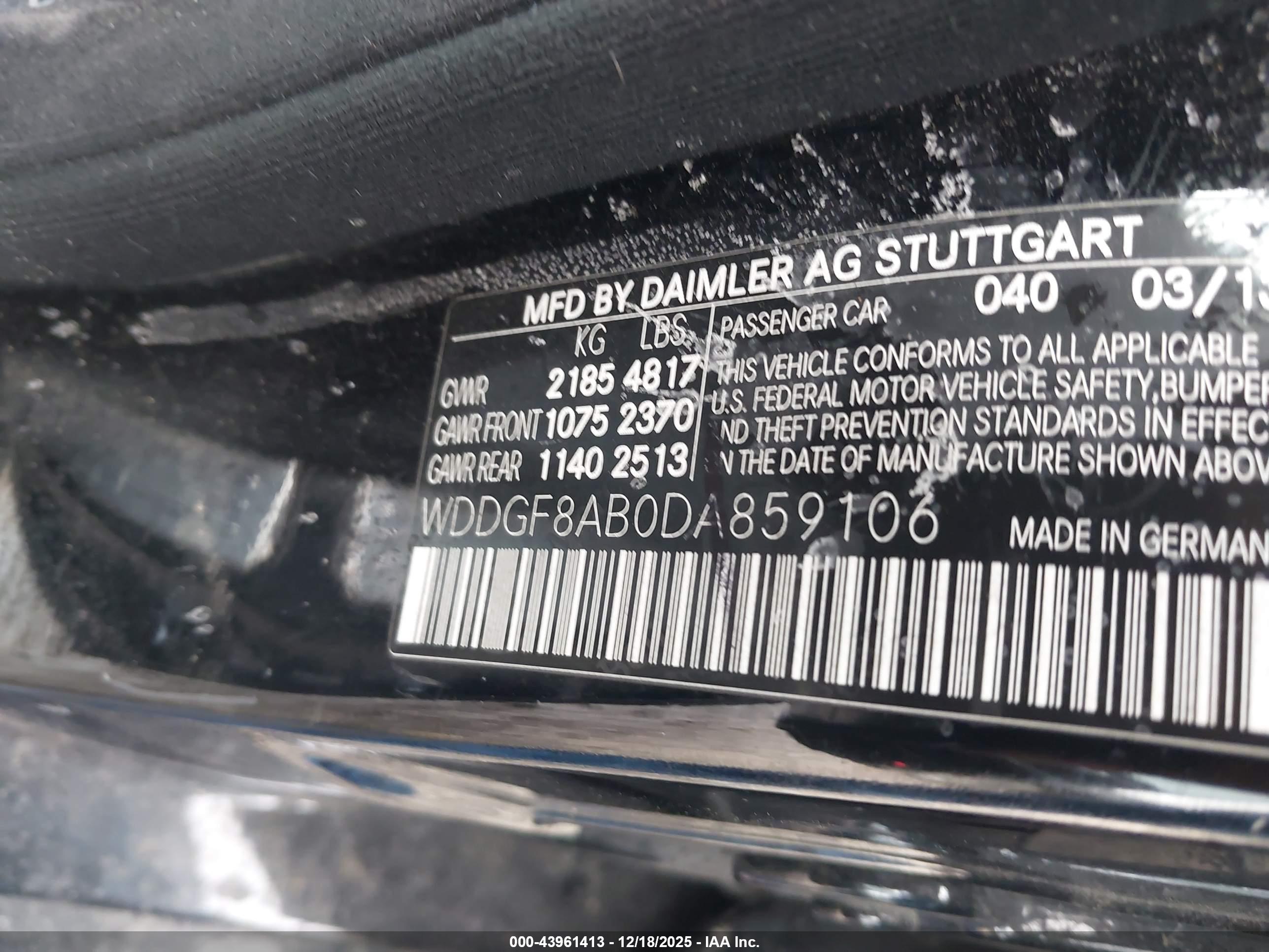 MERCEDES-BENZ C image 9
