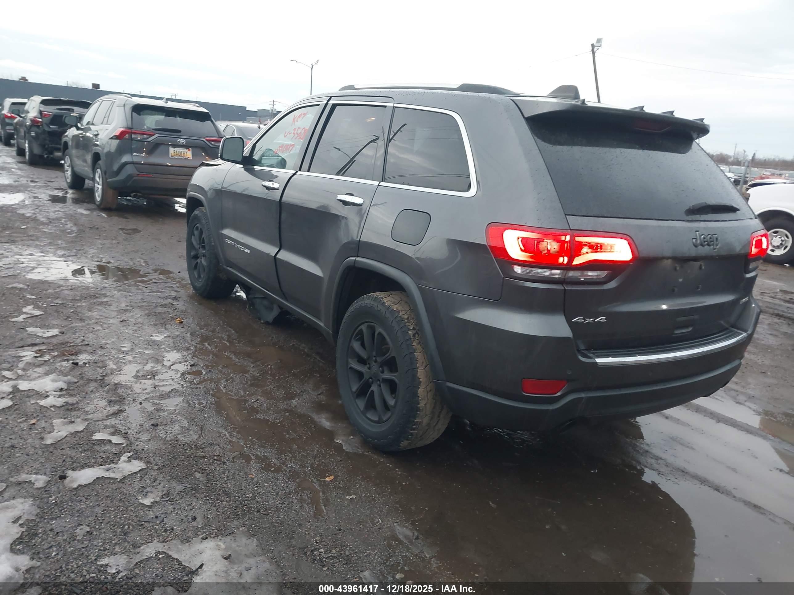 JEEP GRAND image 3