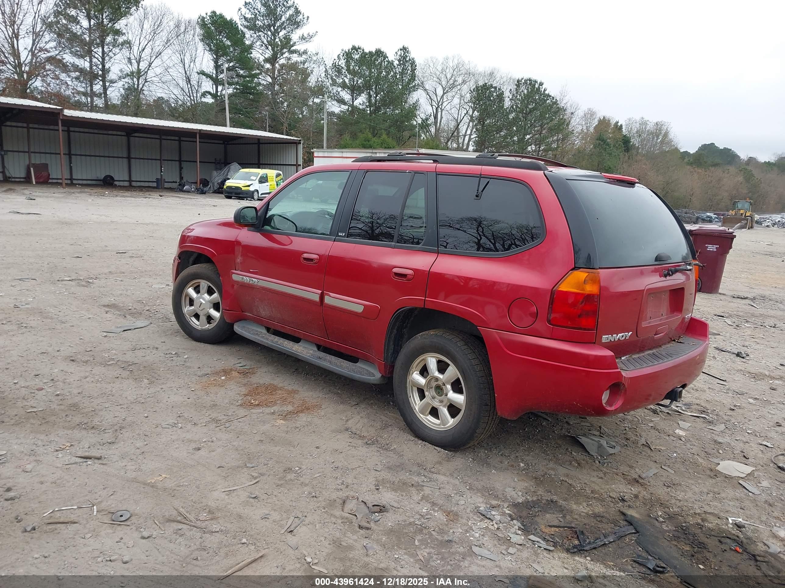 GMC ENVOY image 3