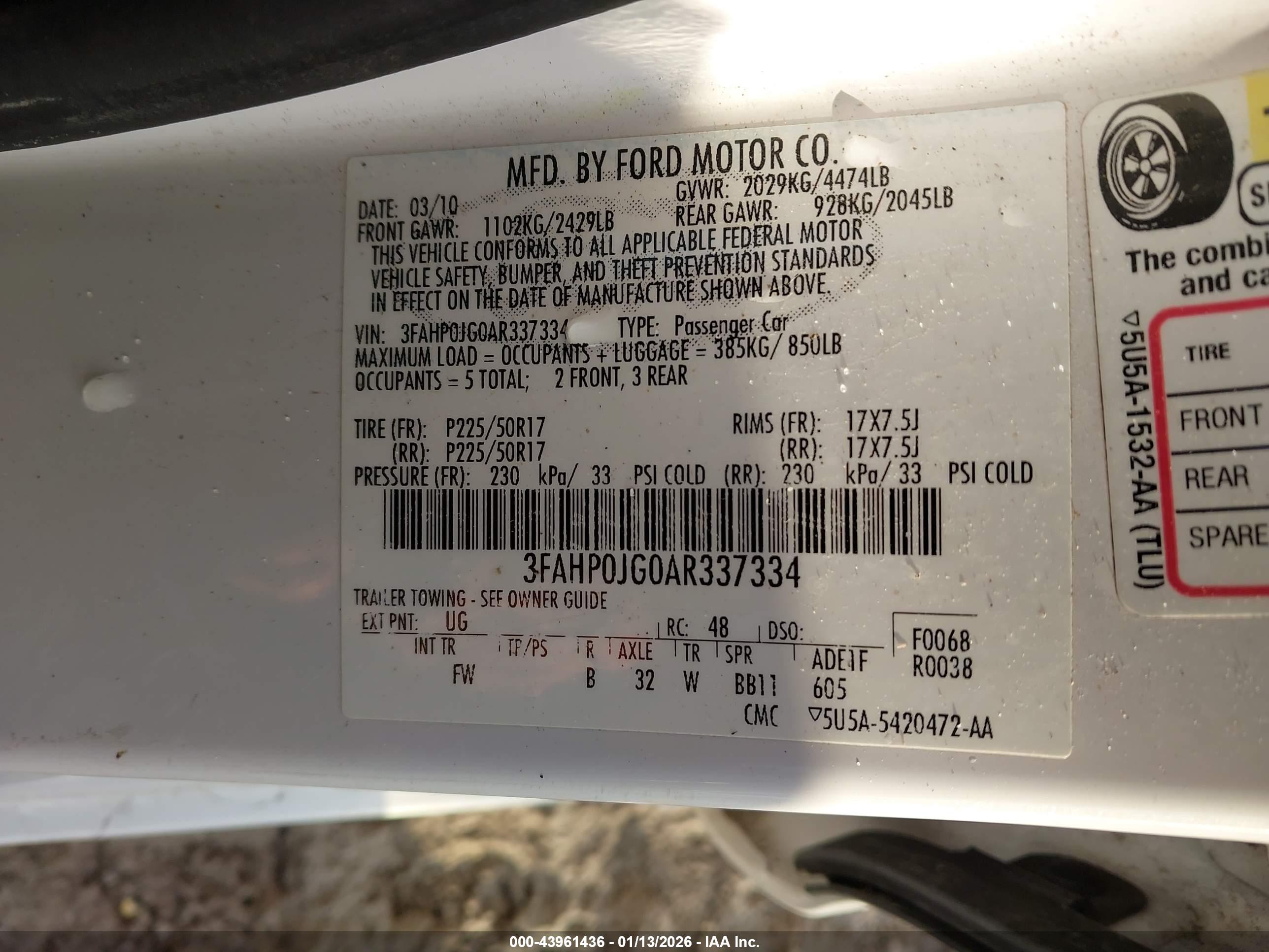 FORD FUSION image 9