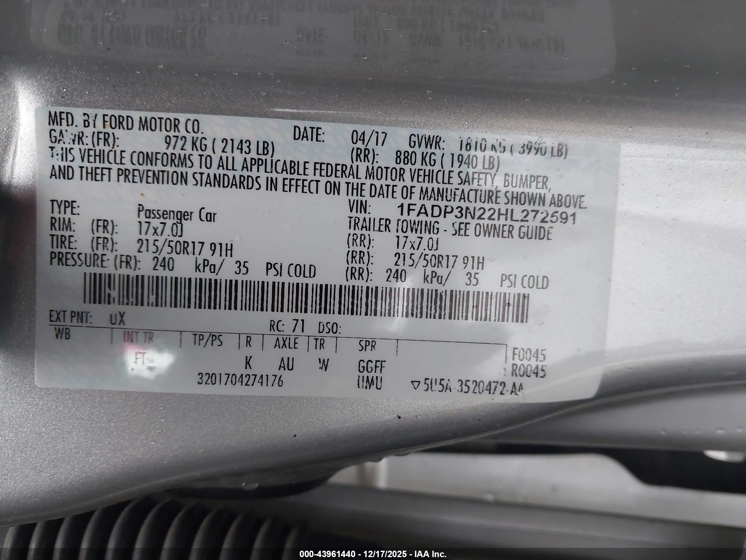FORD FOCUS image 9