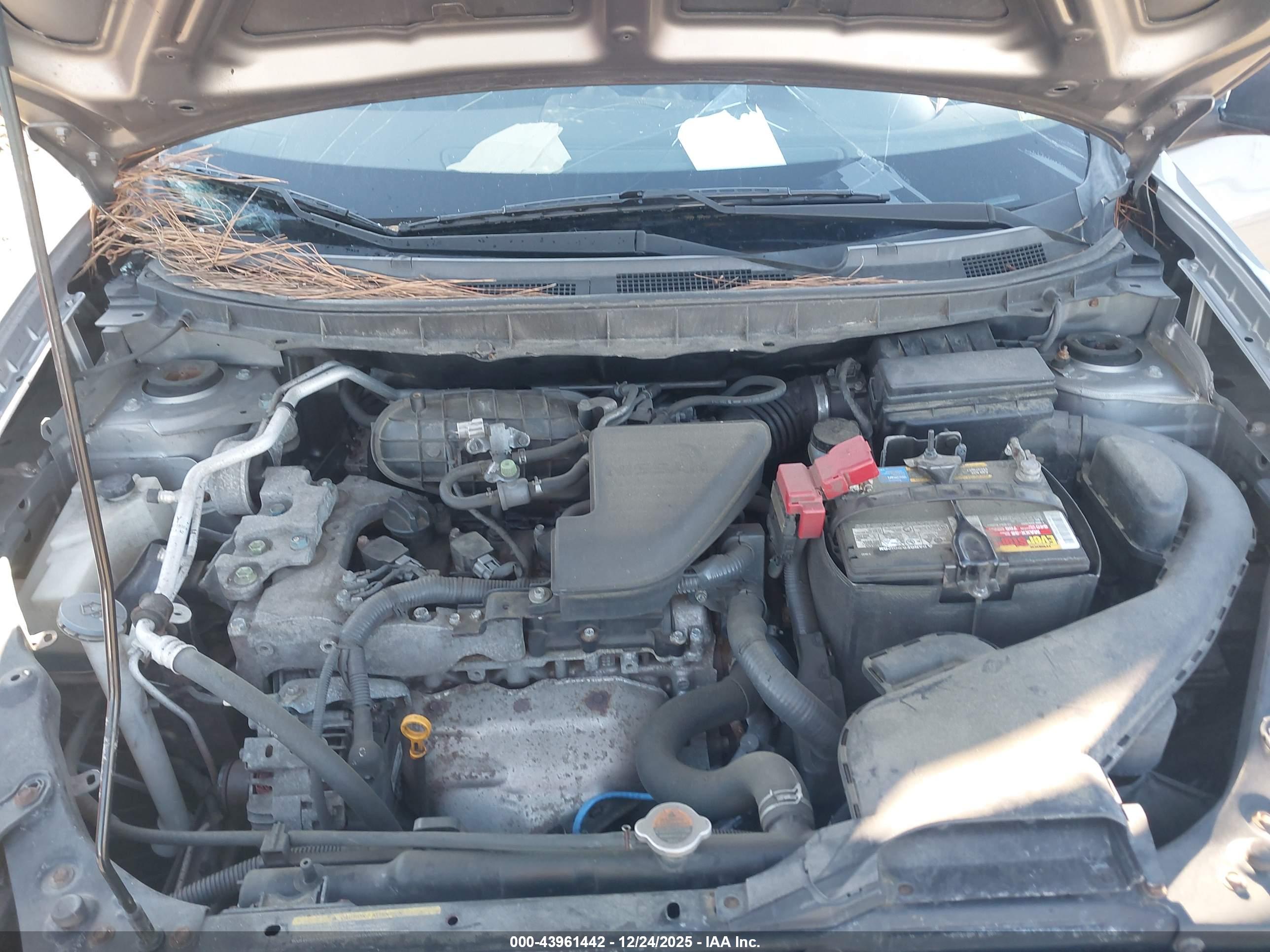 NISSAN ROGUE image 10