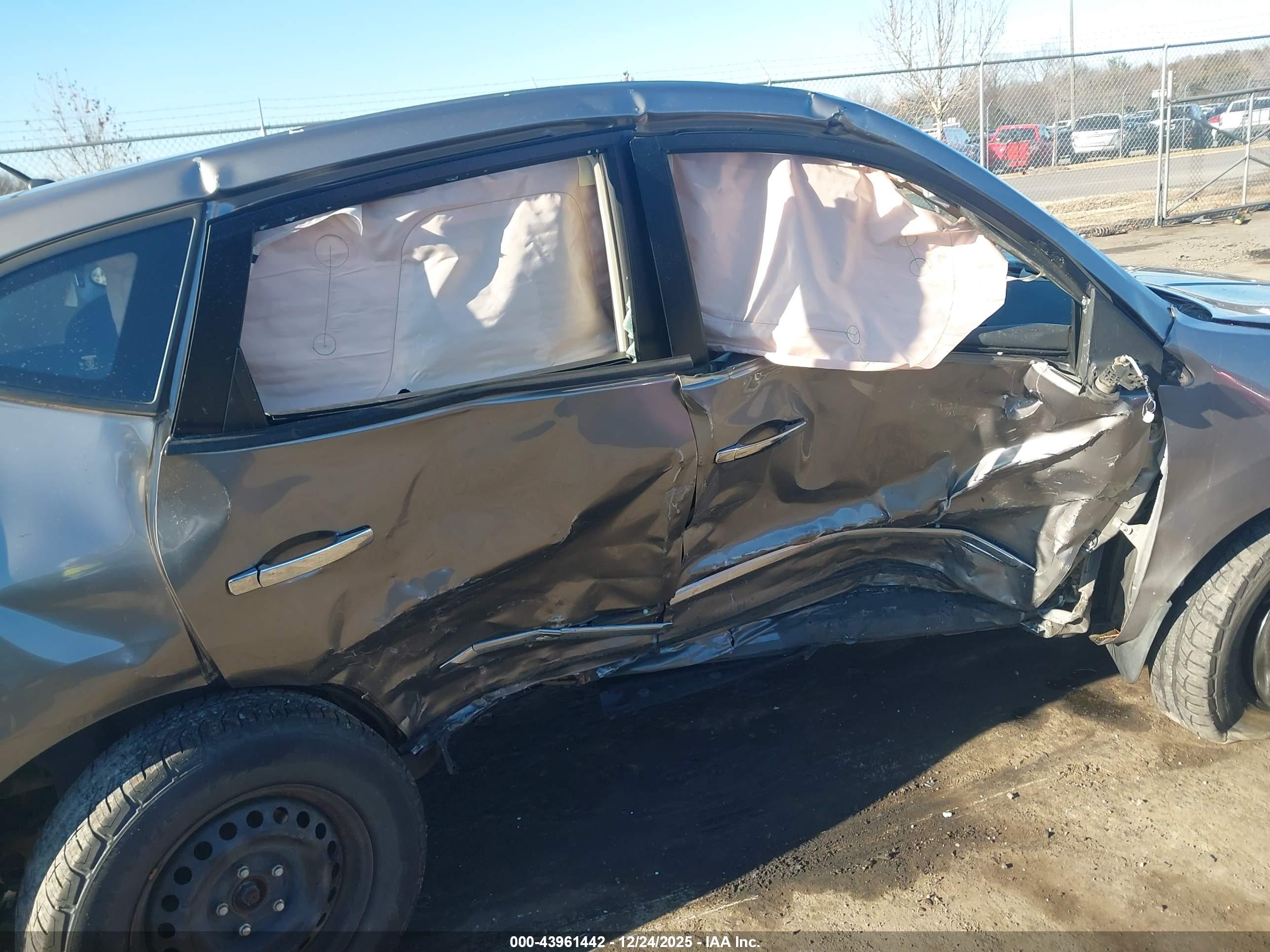 NISSAN ROGUE image 6