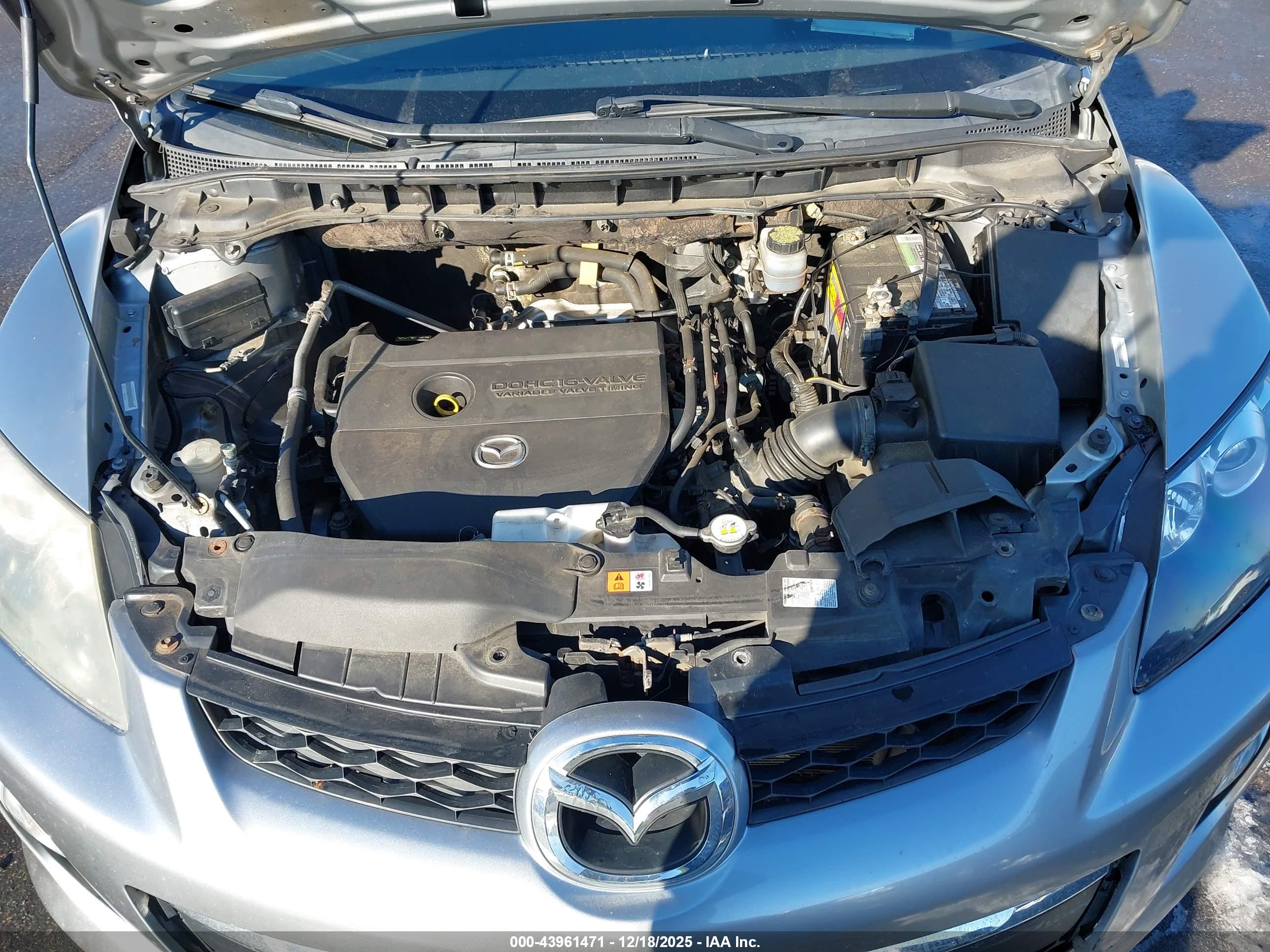 MAZDA CX-7 image 10