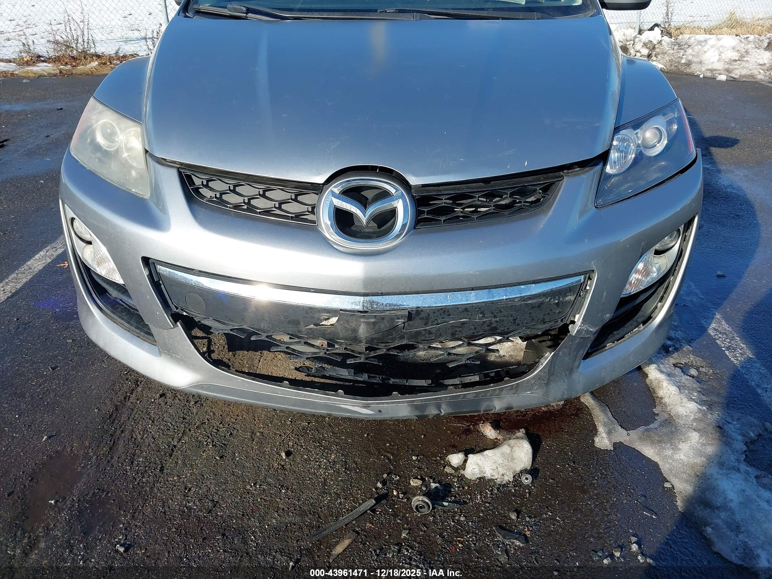 MAZDA CX-7 image 6