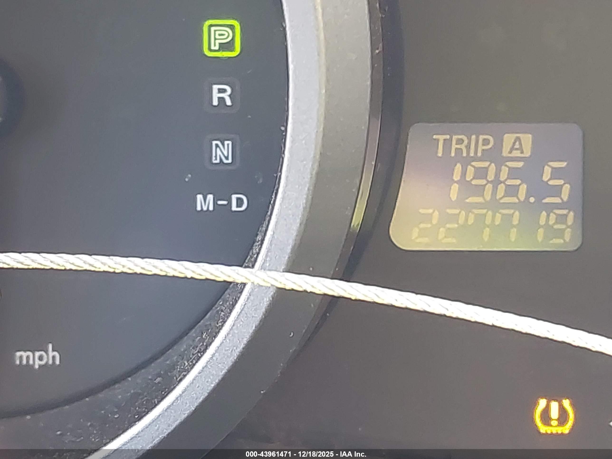 MAZDA CX-7 image 7