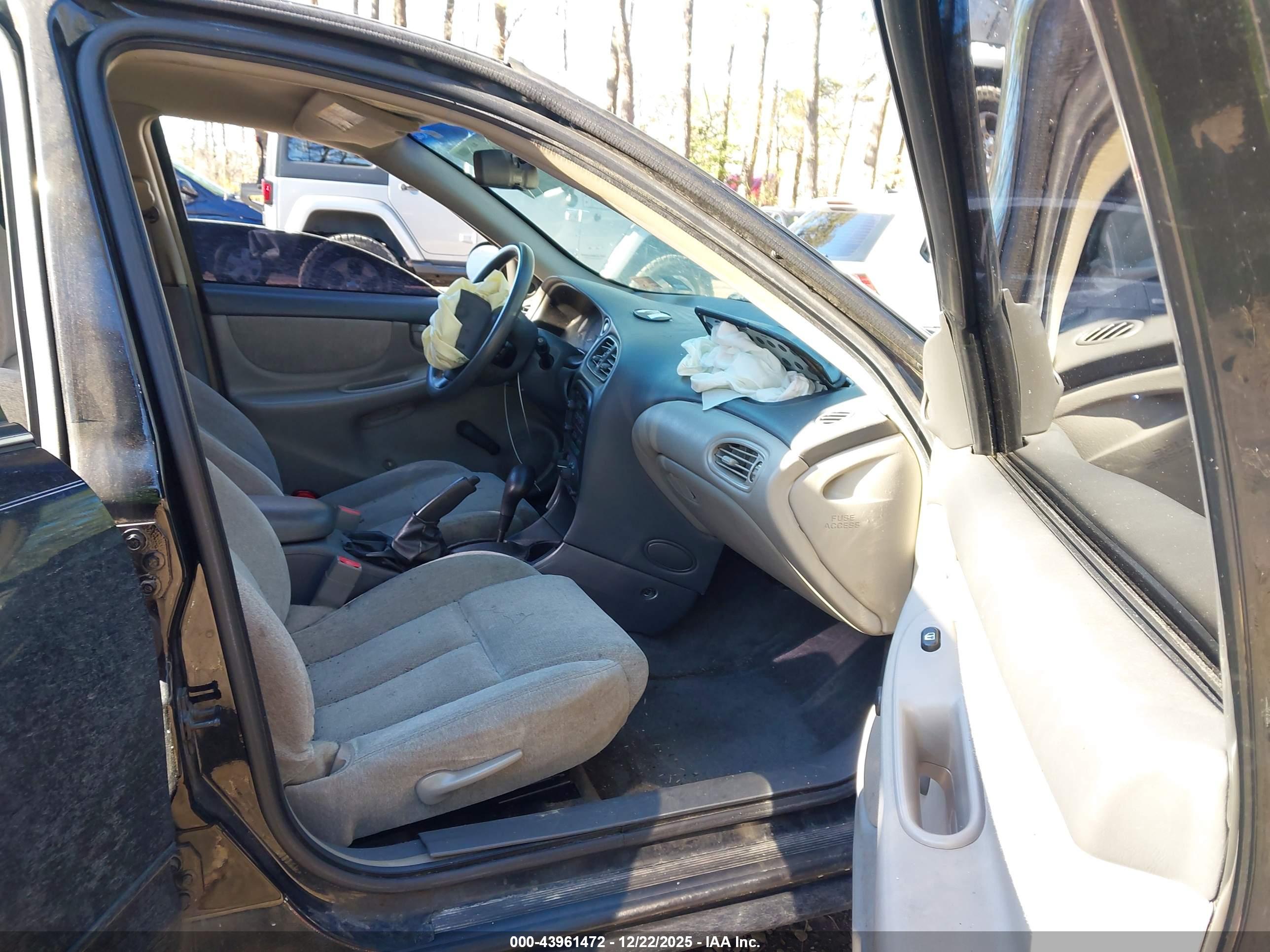 OLDSMOBILE ALERO image 5