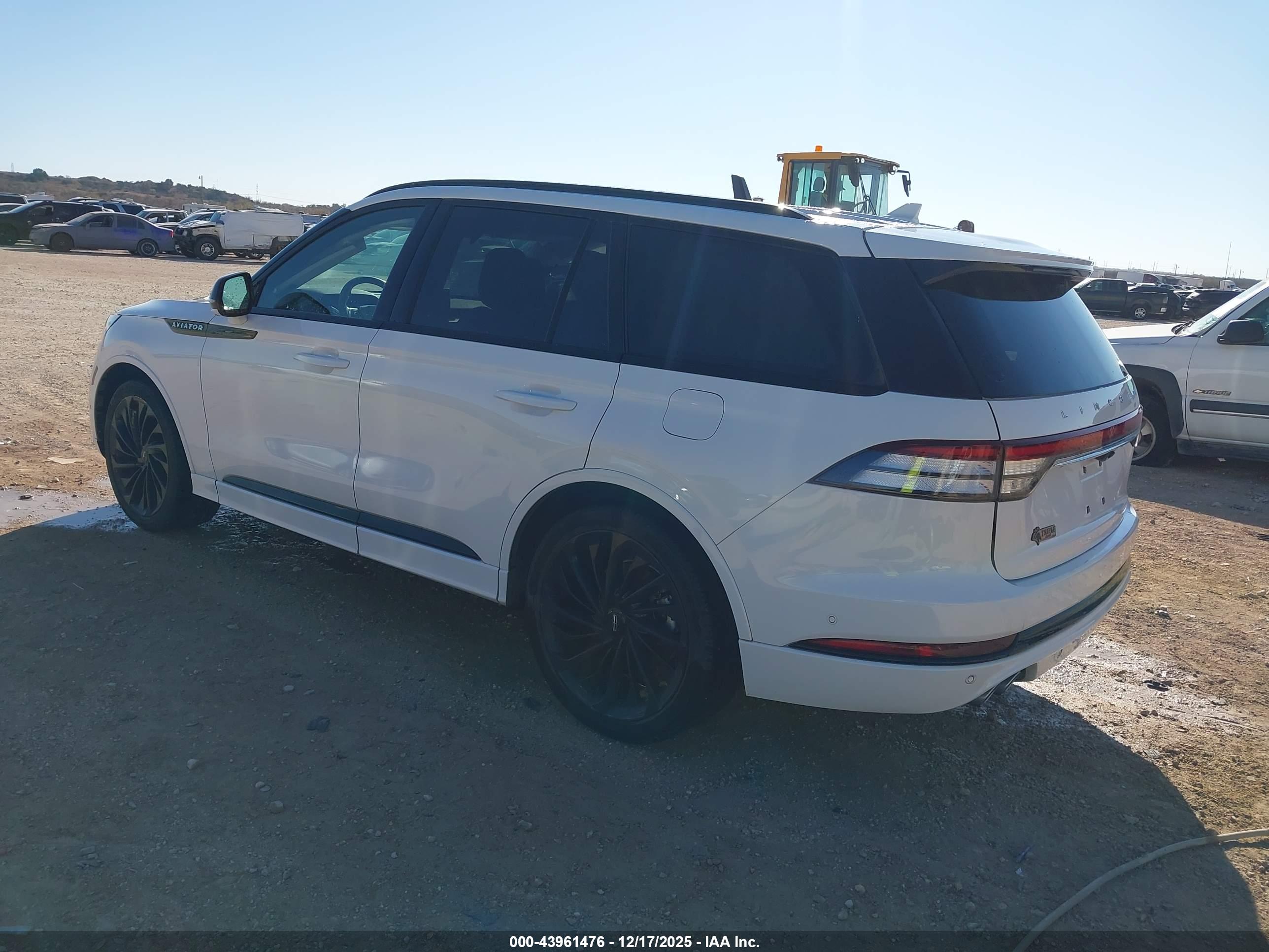 LINCOLN AVIATOR image 3